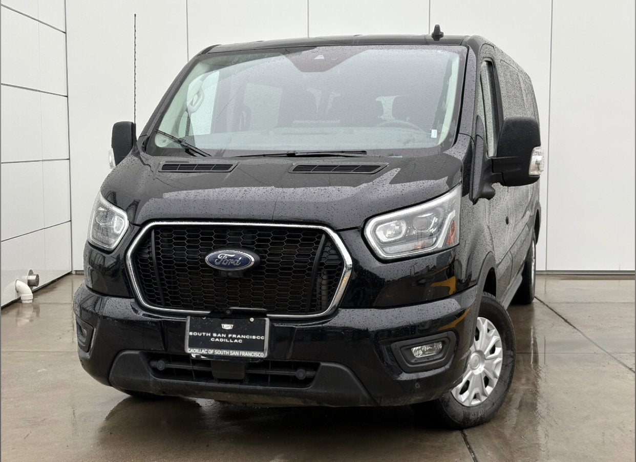 2023 Ford Transit Passenger Wagon XL