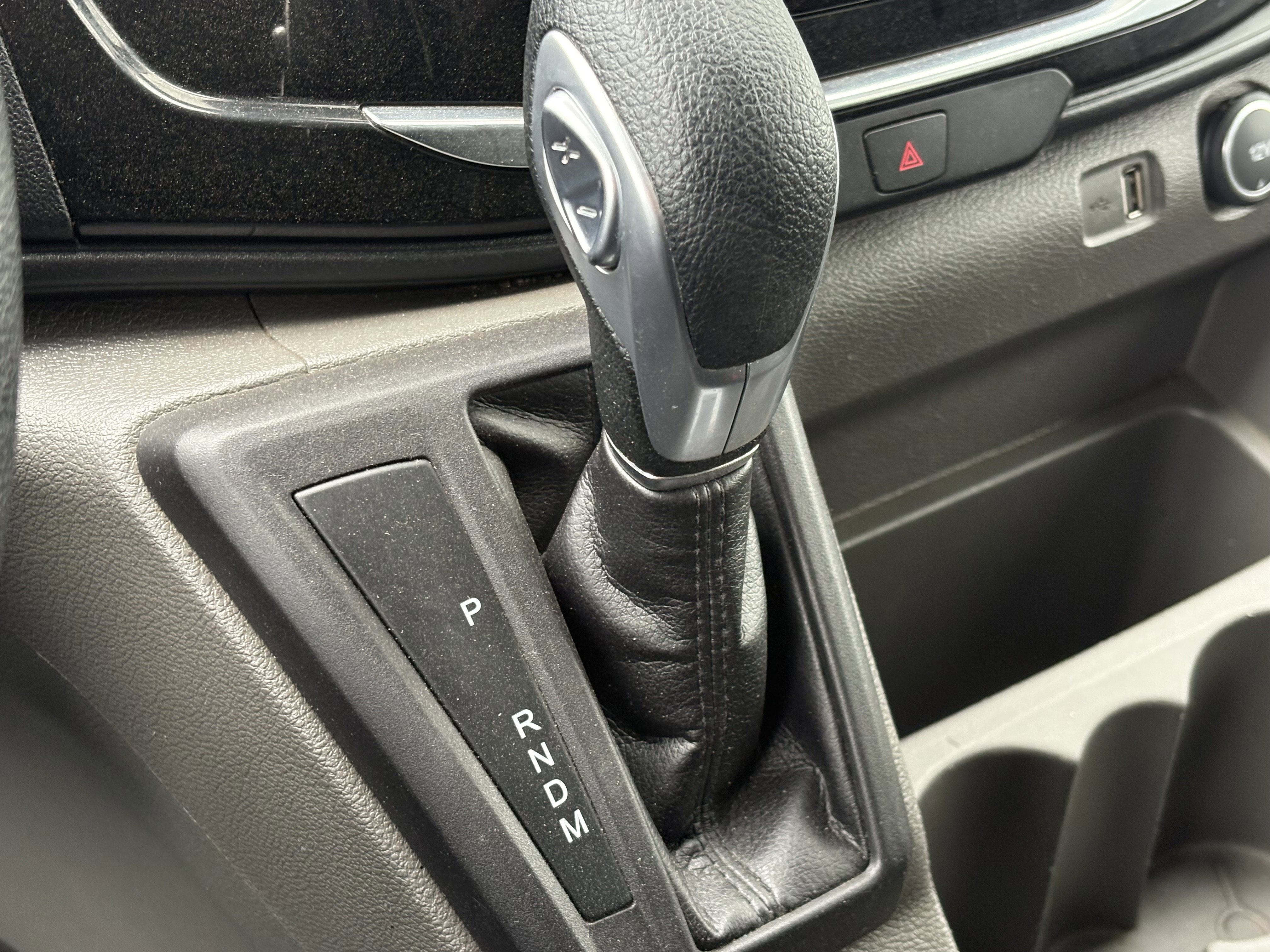 2023 Ford Transit Passenger Wagon XL