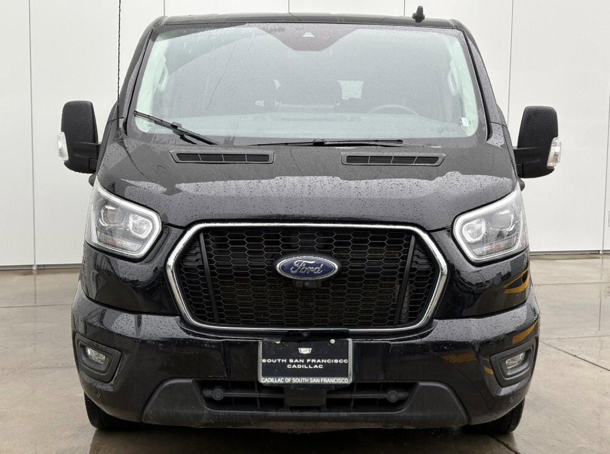 2023 Ford Transit Passenger Wagon XL