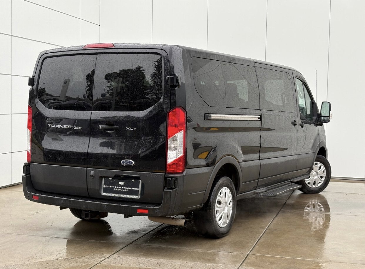 2023 Ford Transit Passenger Wagon XL