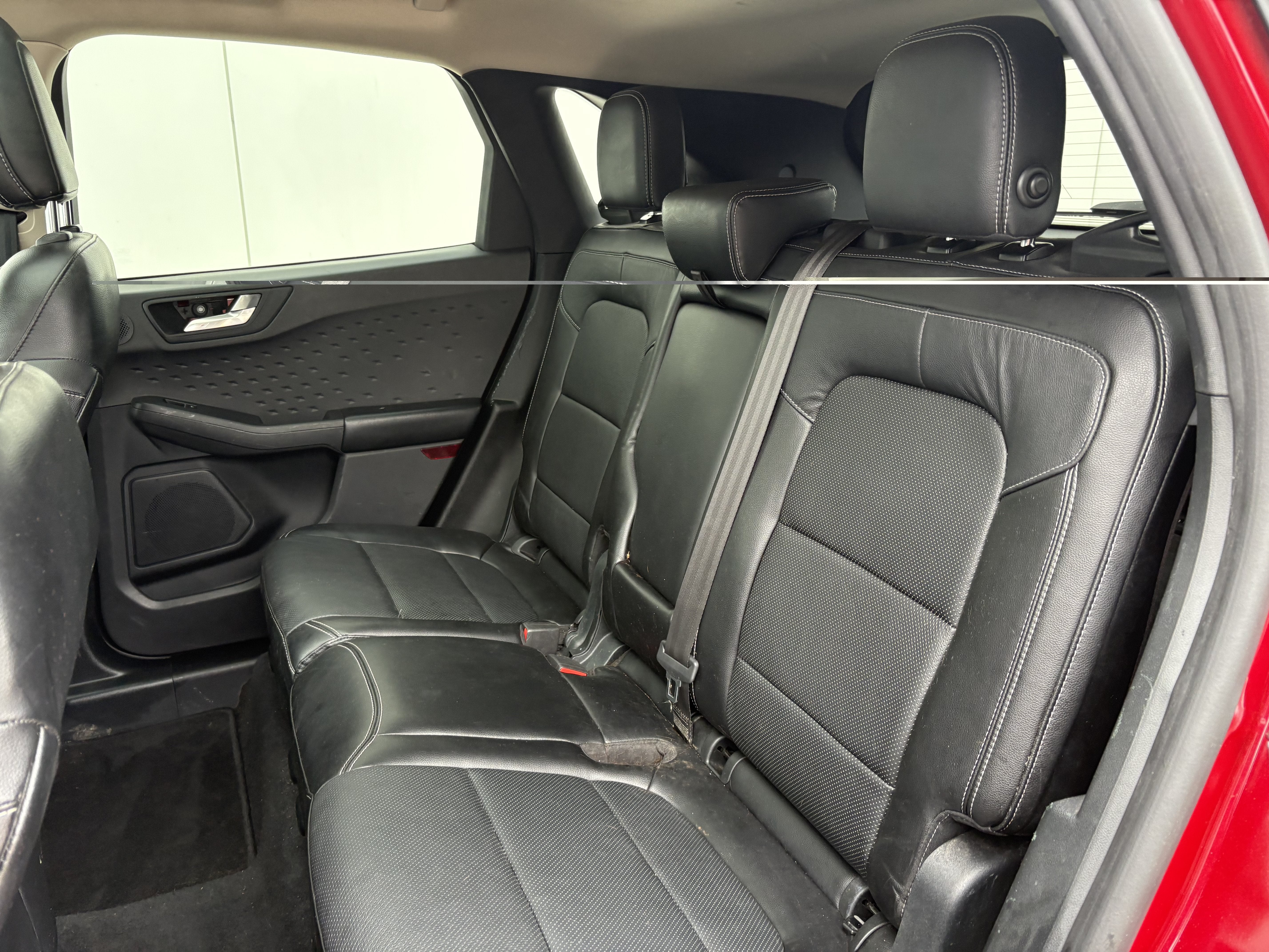 2020 Ford Escape Titanium Hybrid