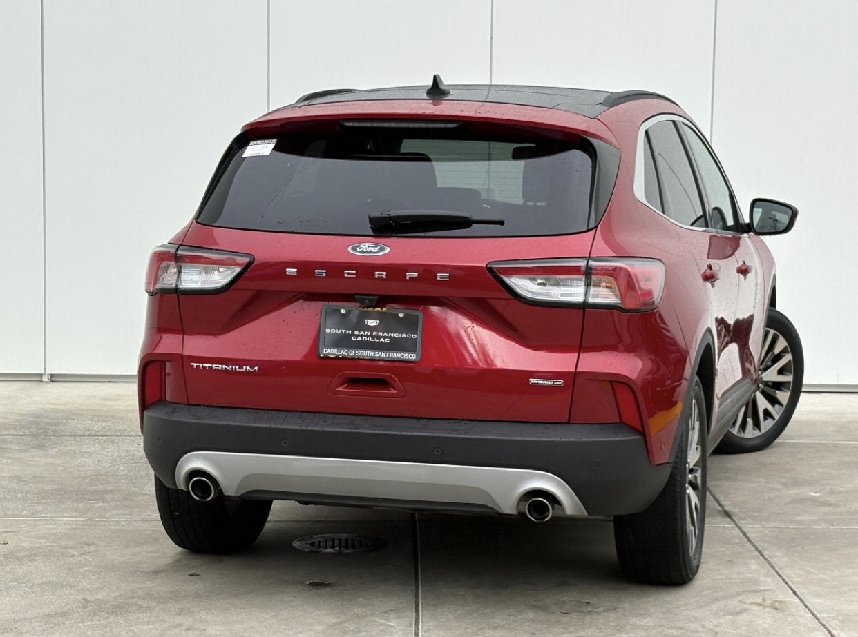 2020 Ford Escape Titanium Hybrid