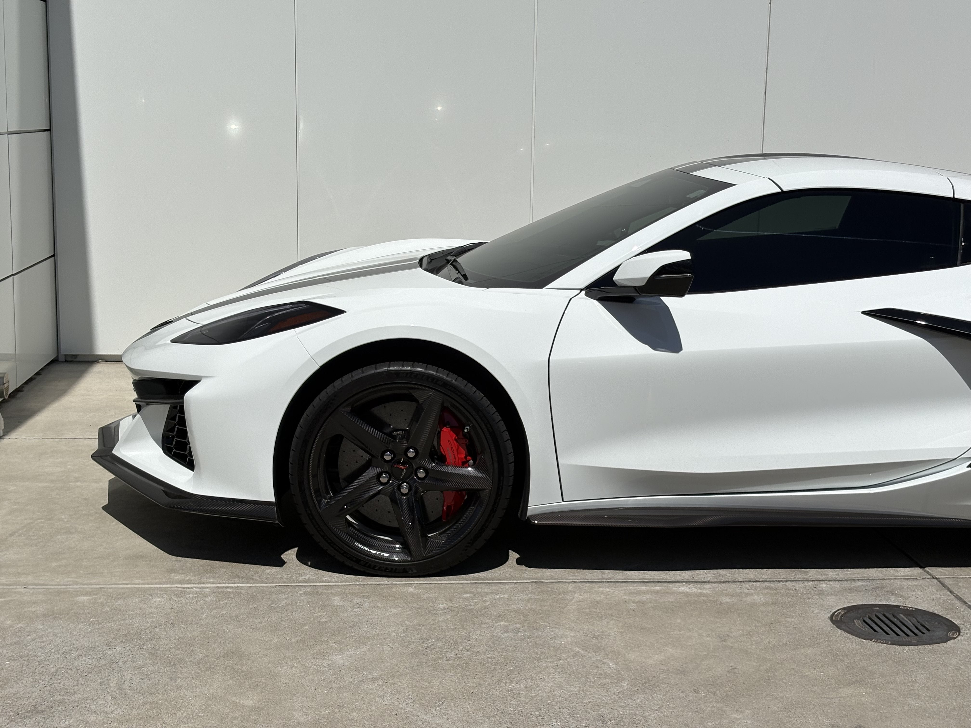 2025 Chevrolet Corvette E-Ray 2LZ