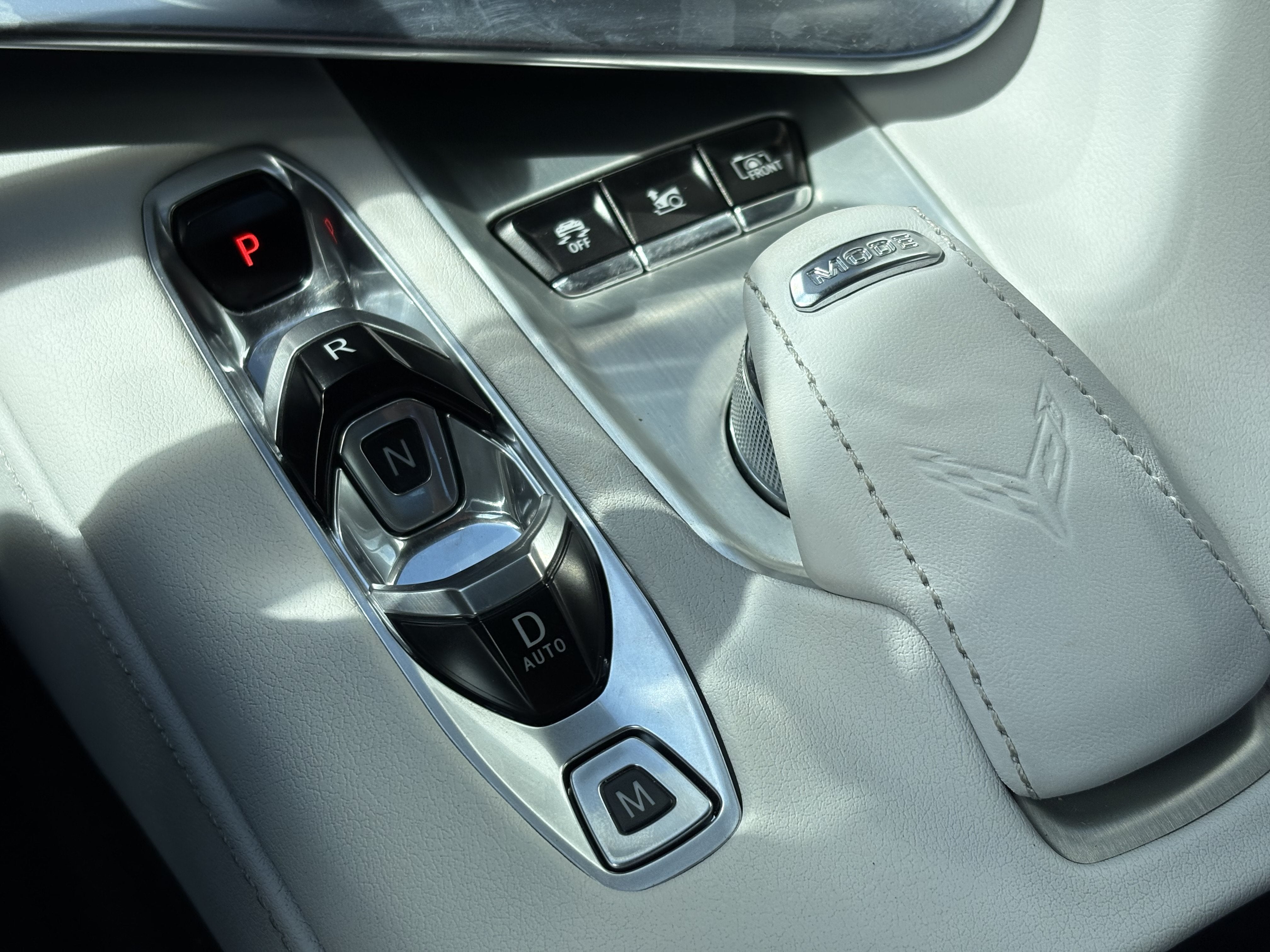 2025 Chevrolet Corvette E-Ray 2LZ