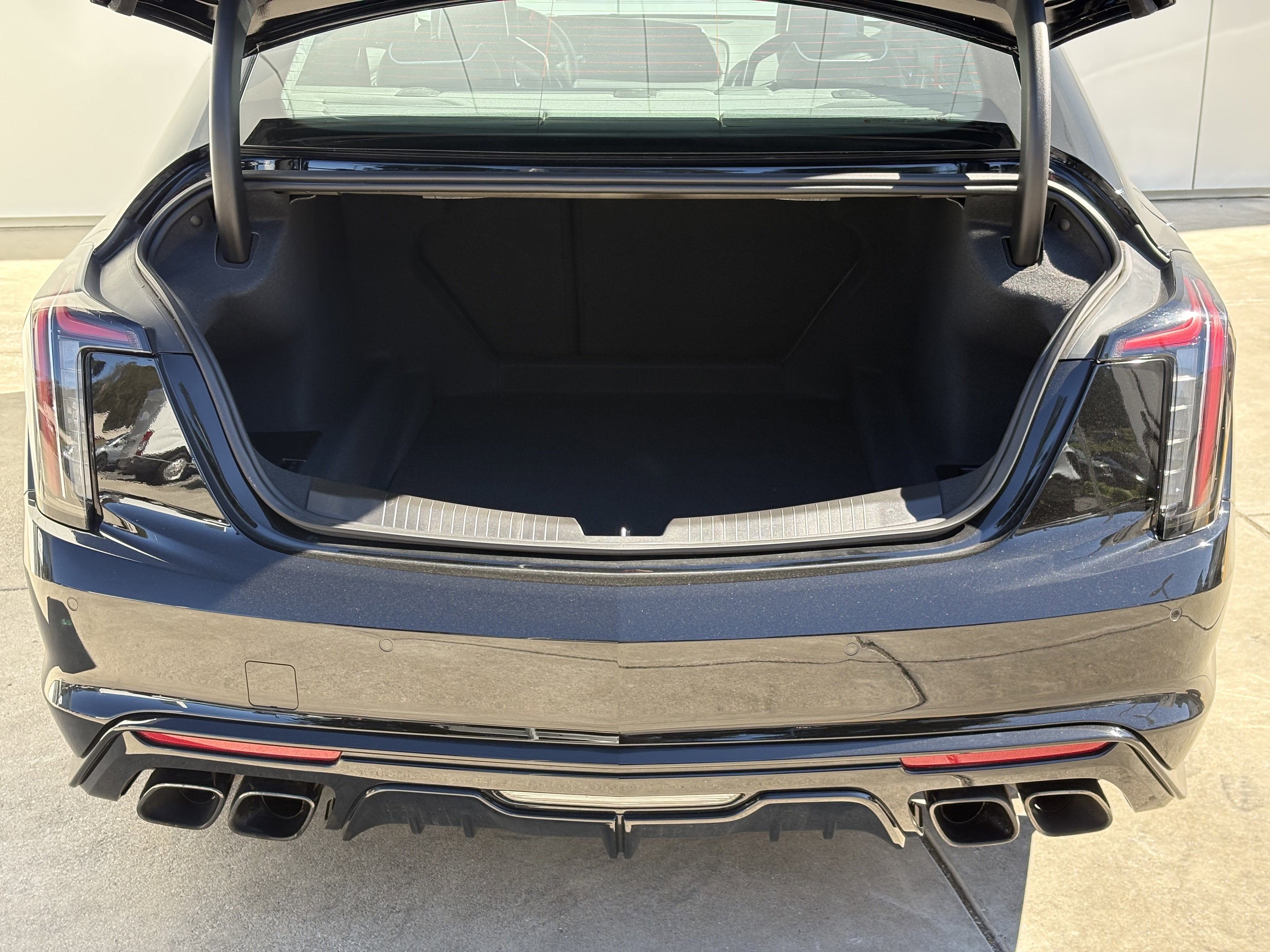 2025 Cadillac CT5-V V-Series Blackwing