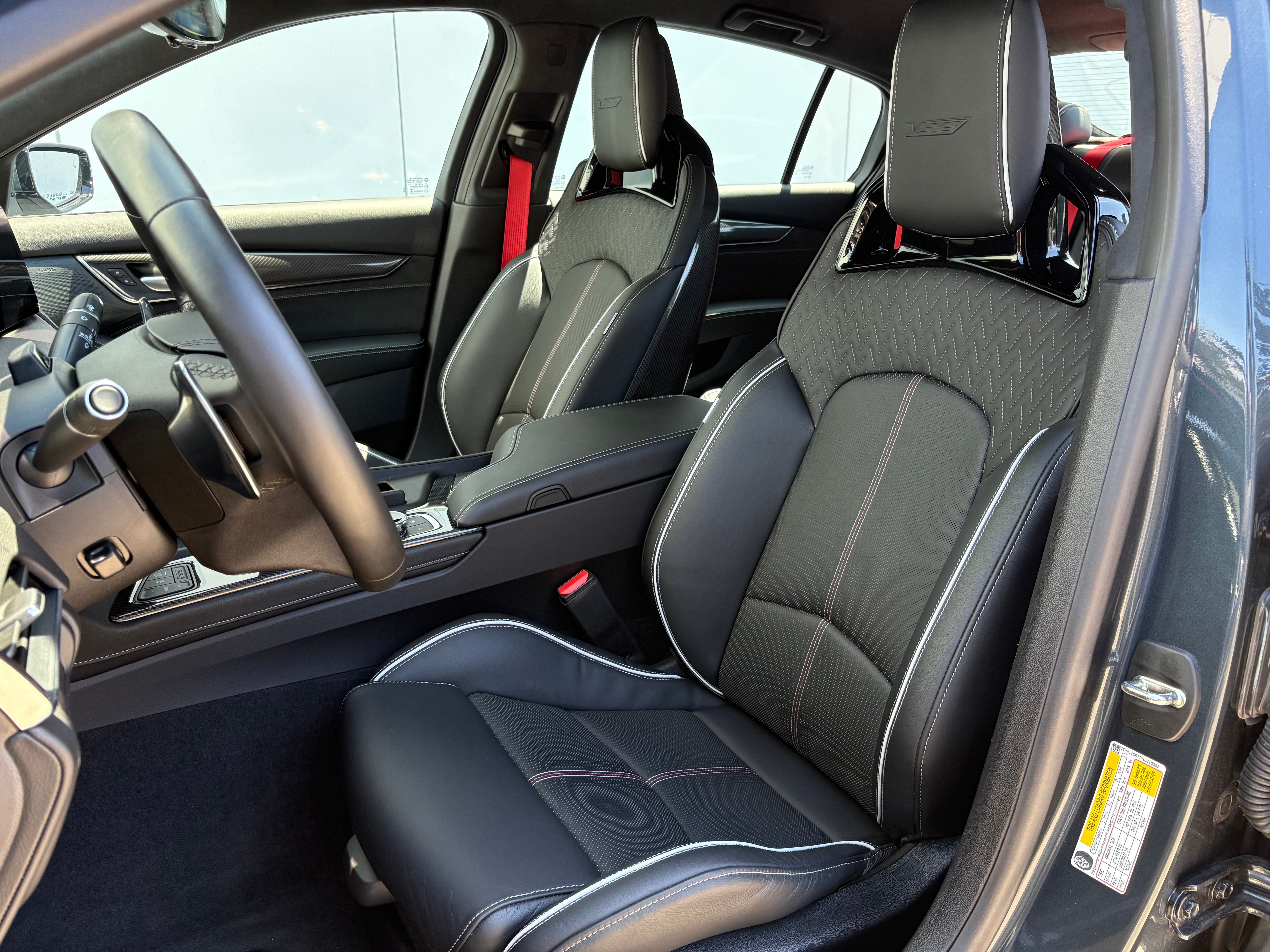 2025 Cadillac CT5-V V-Series Blackwing