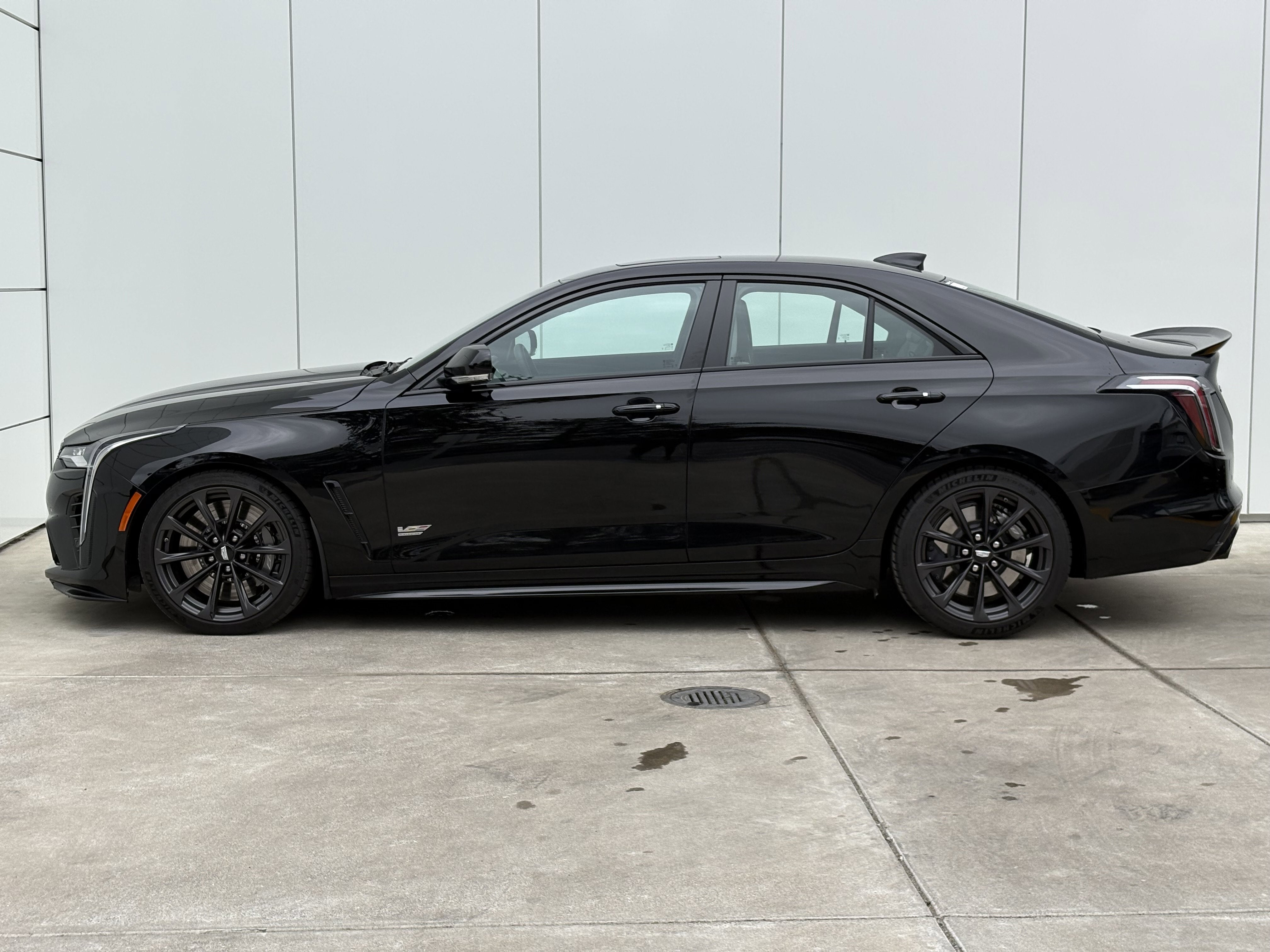 2025 Cadillac CT4-V V-Series Blackwing