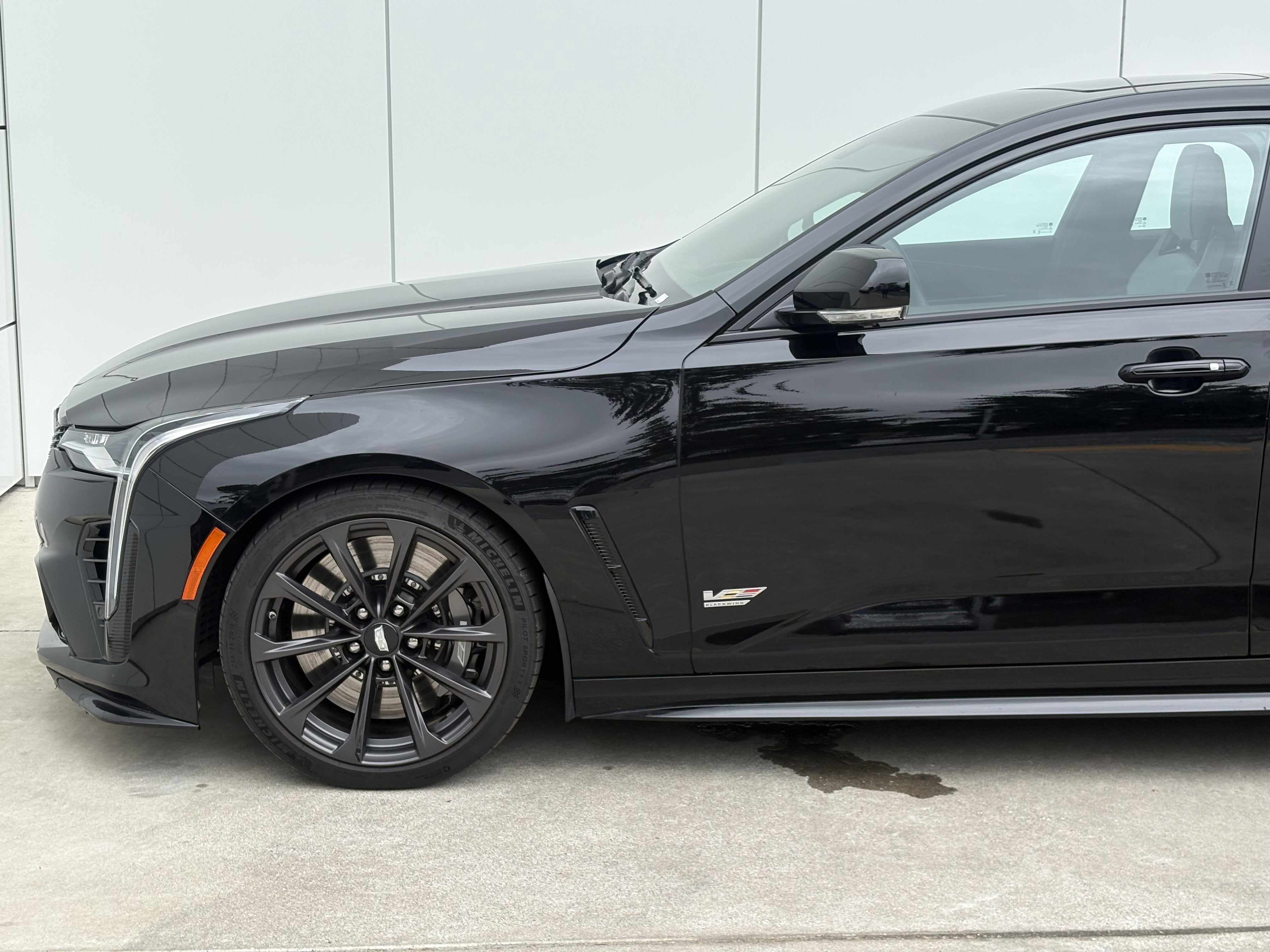 2025 Cadillac CT4-V V-Series Blackwing