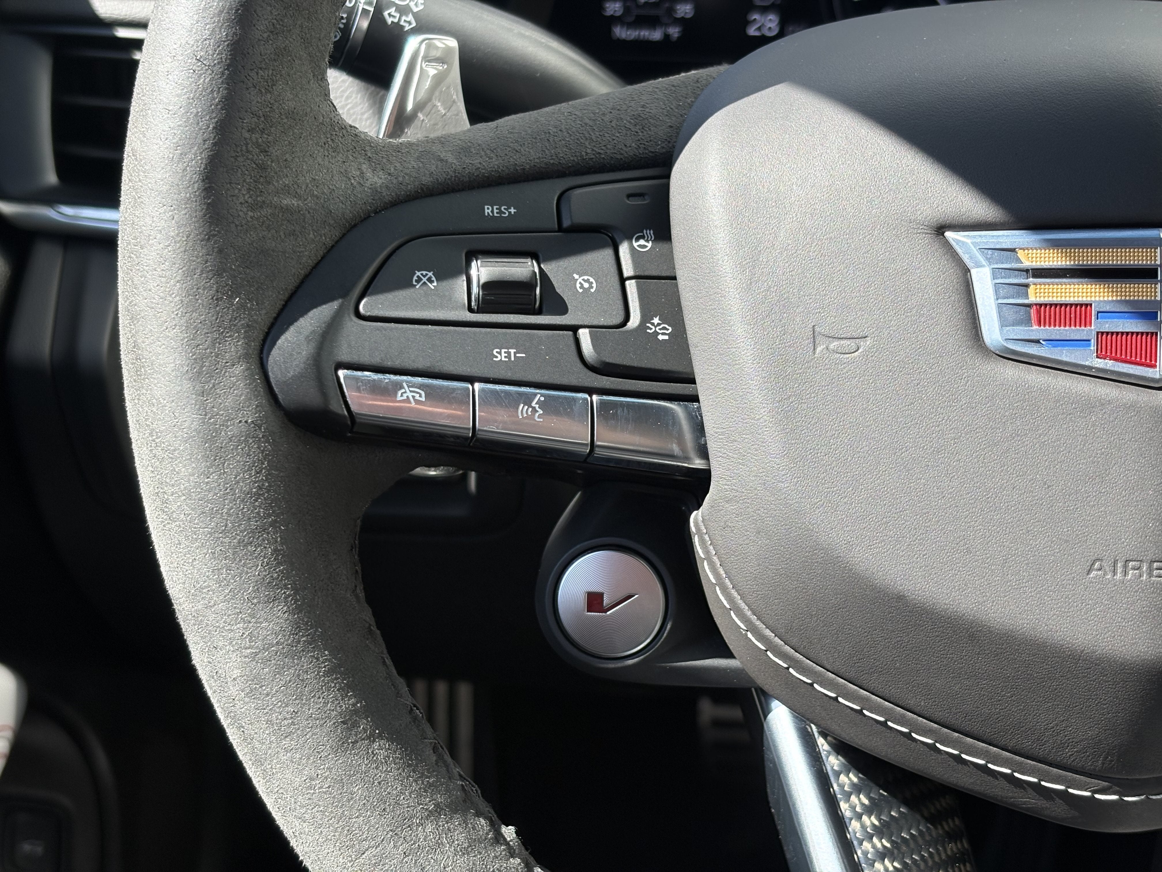 2025 Cadillac CT4-V V-Series Blackwing