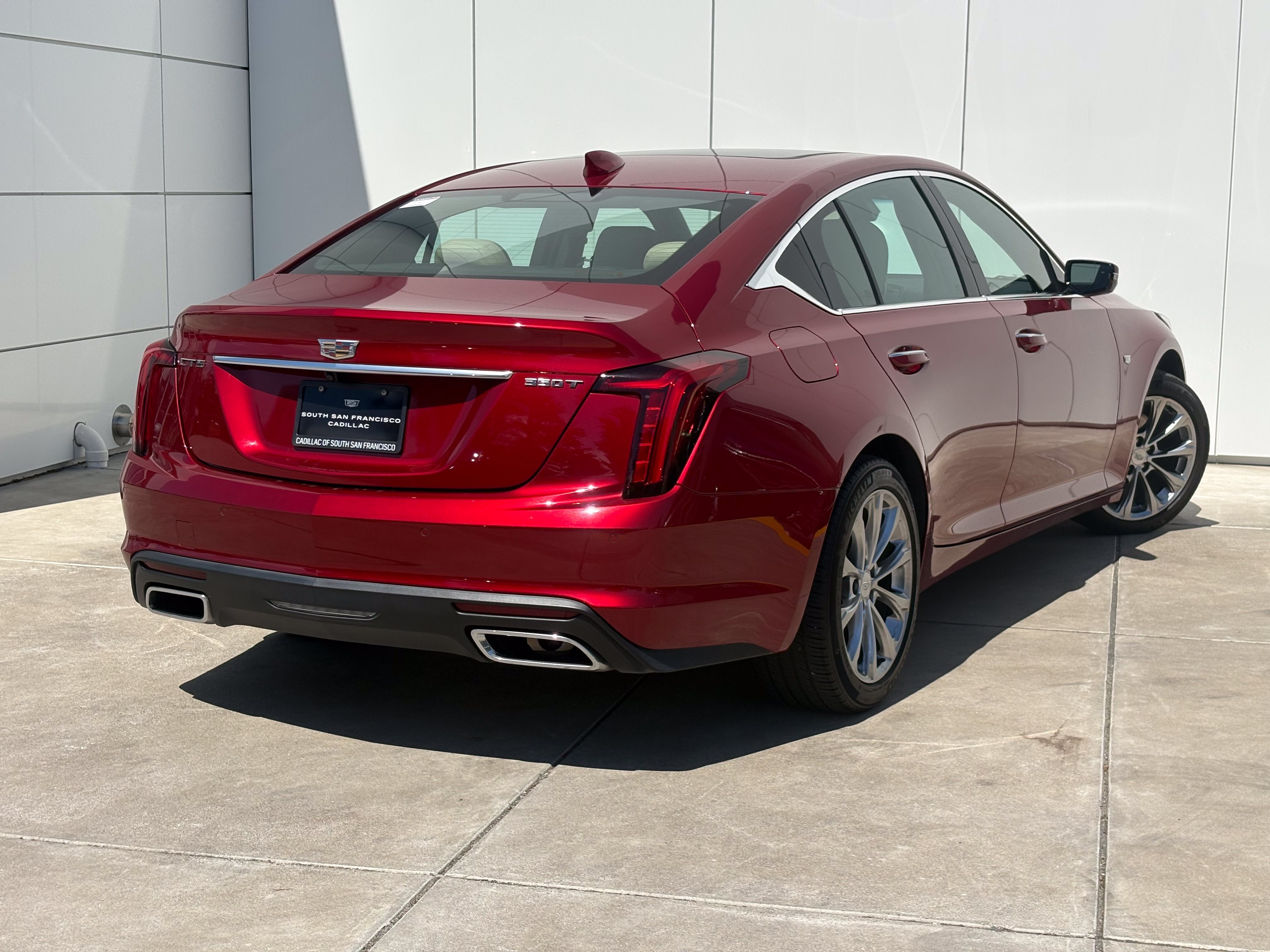 2022 Cadillac CT5 Premium Luxury