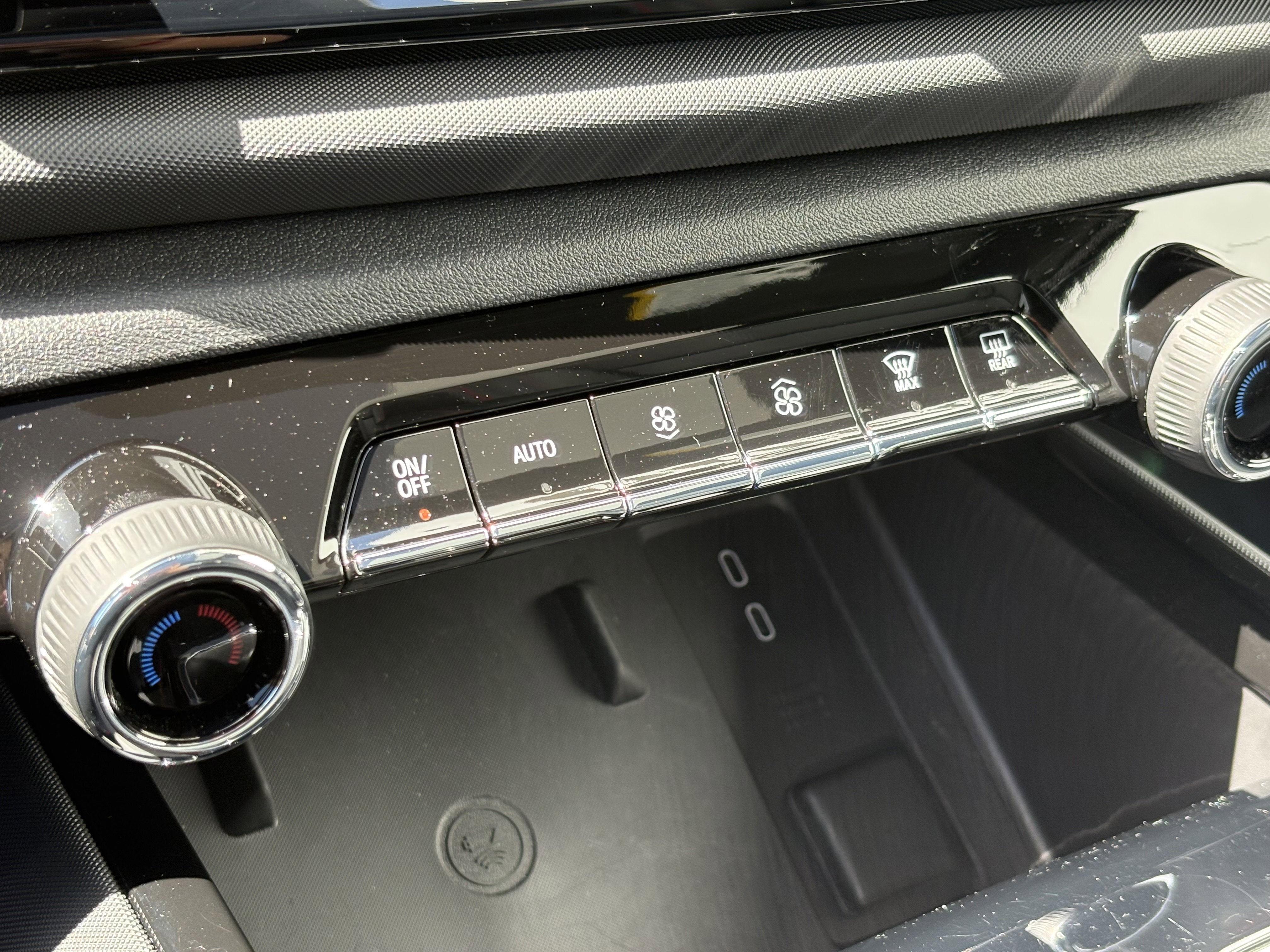 2025 Chevrolet Silverado EV RST - Max Range