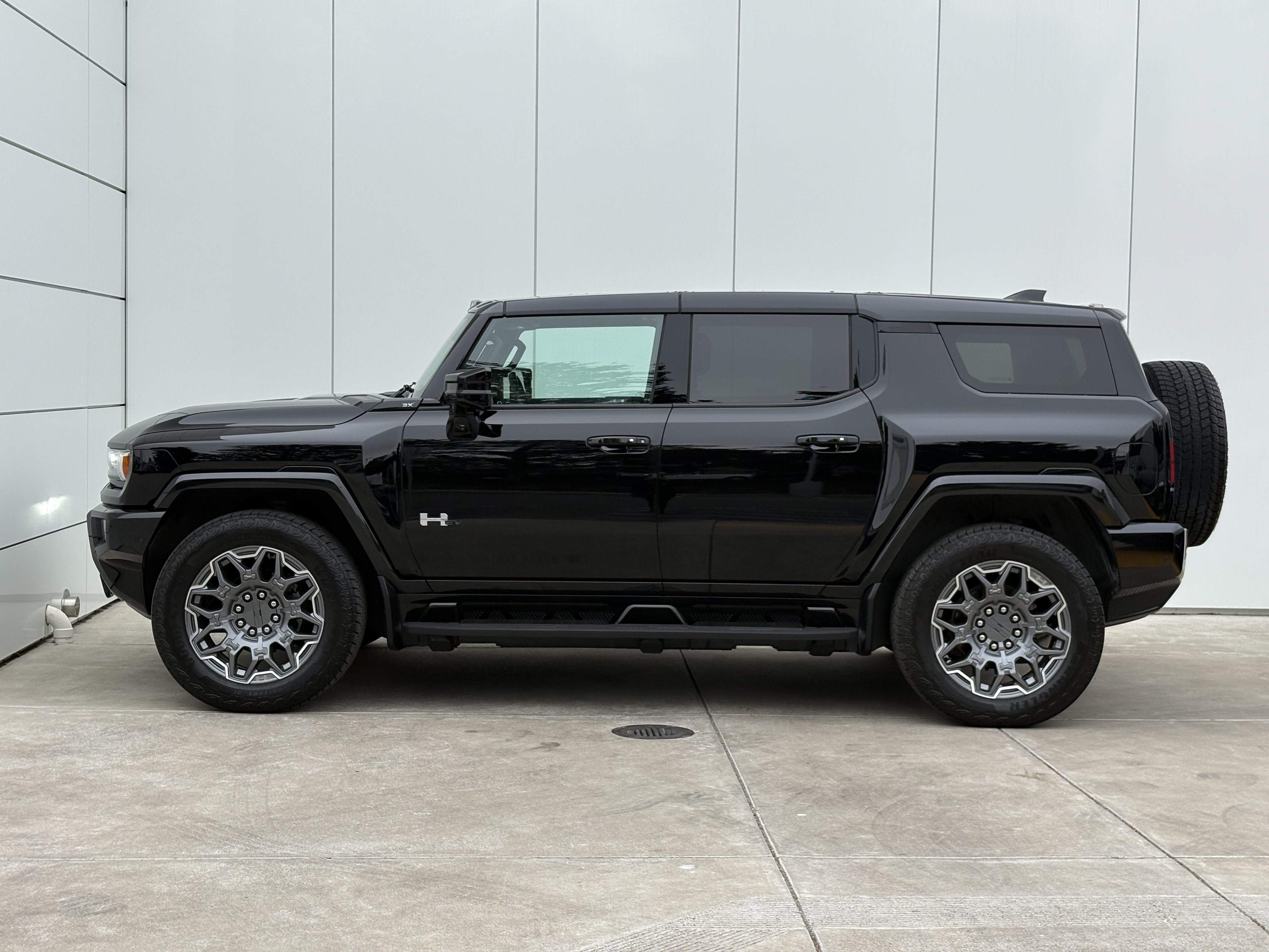 2025 GMC HUMMER EV SUV 3X