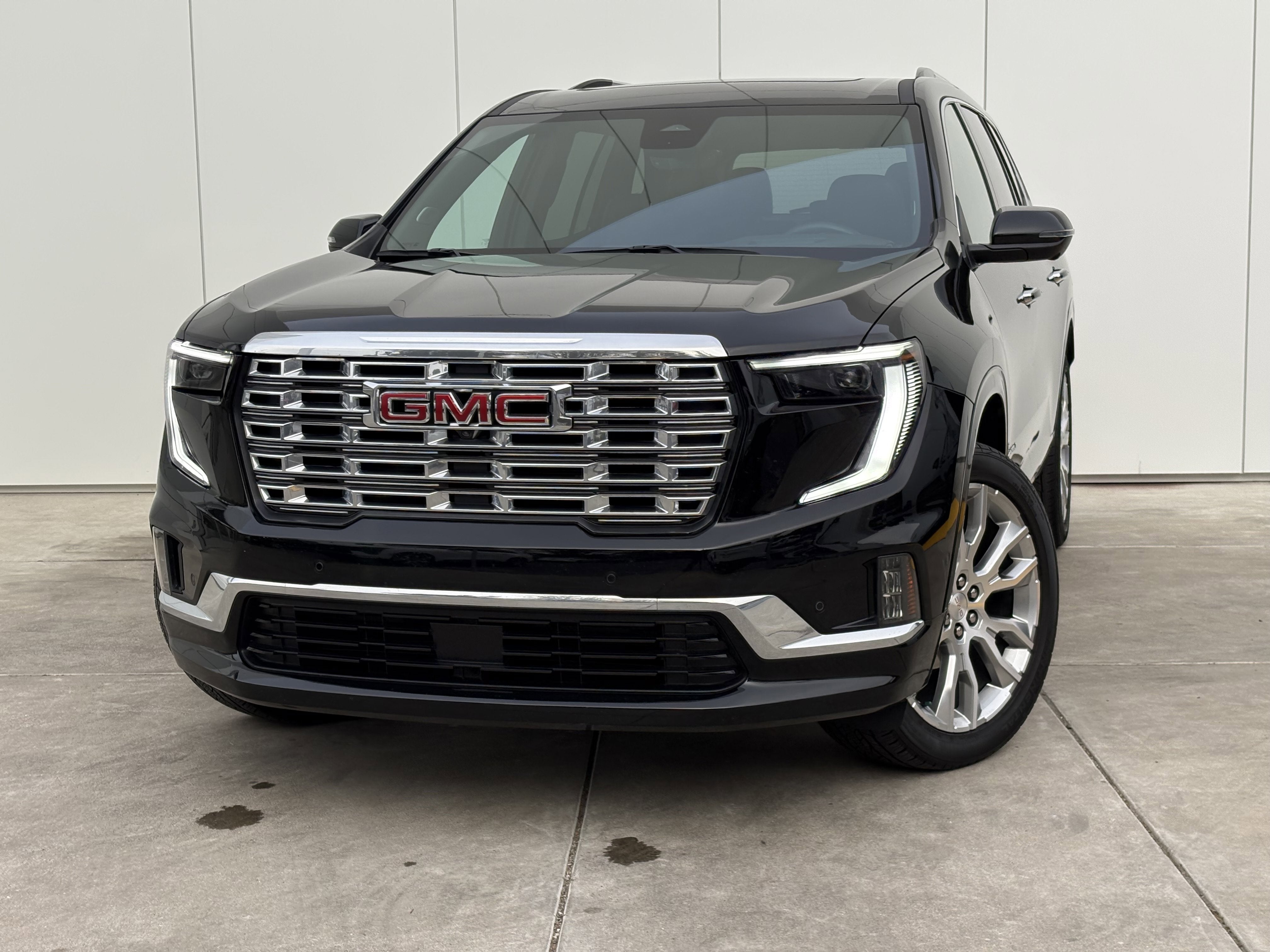 2024 GMC Acadia Denali