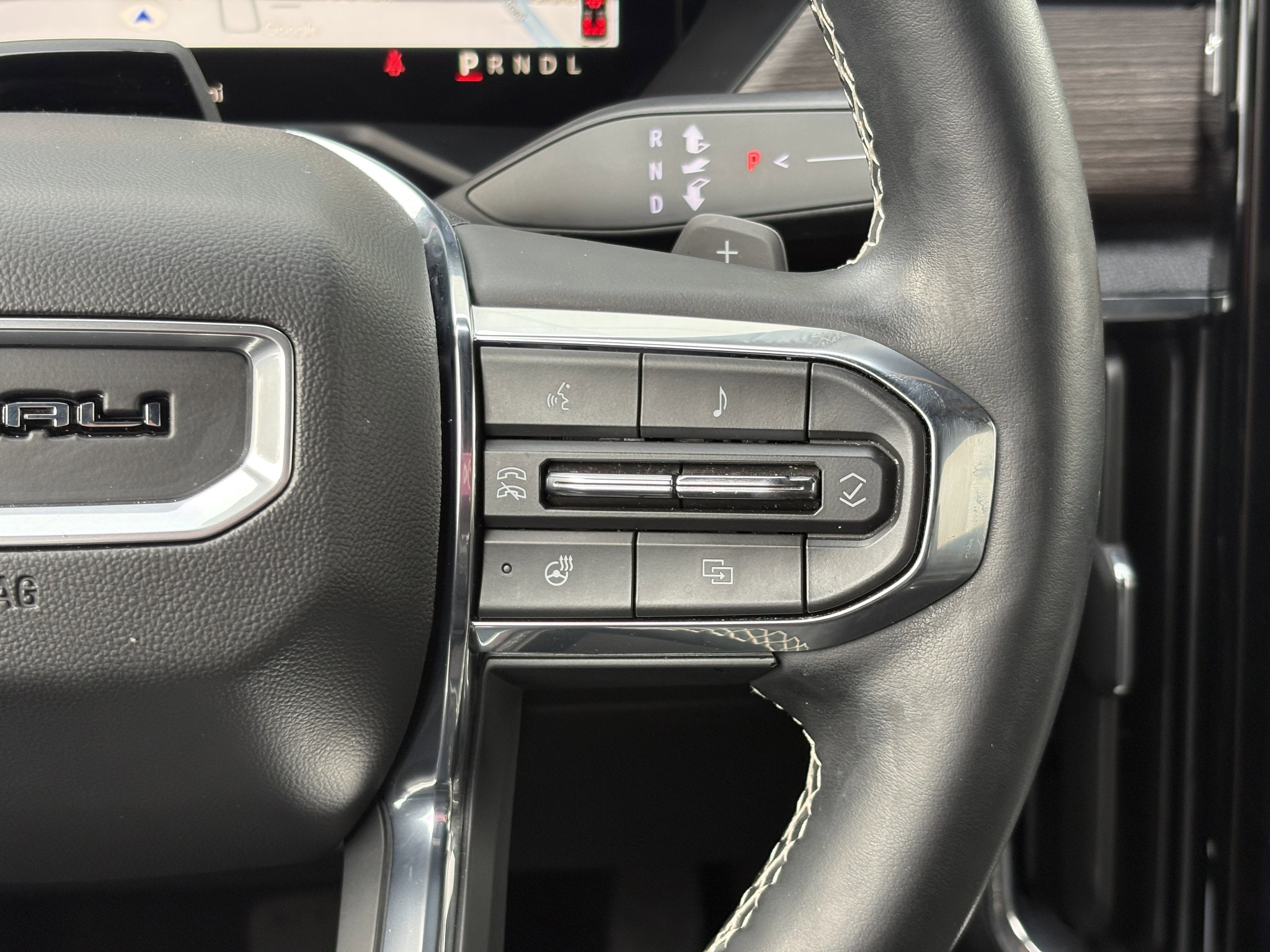 2024 GMC Acadia Denali