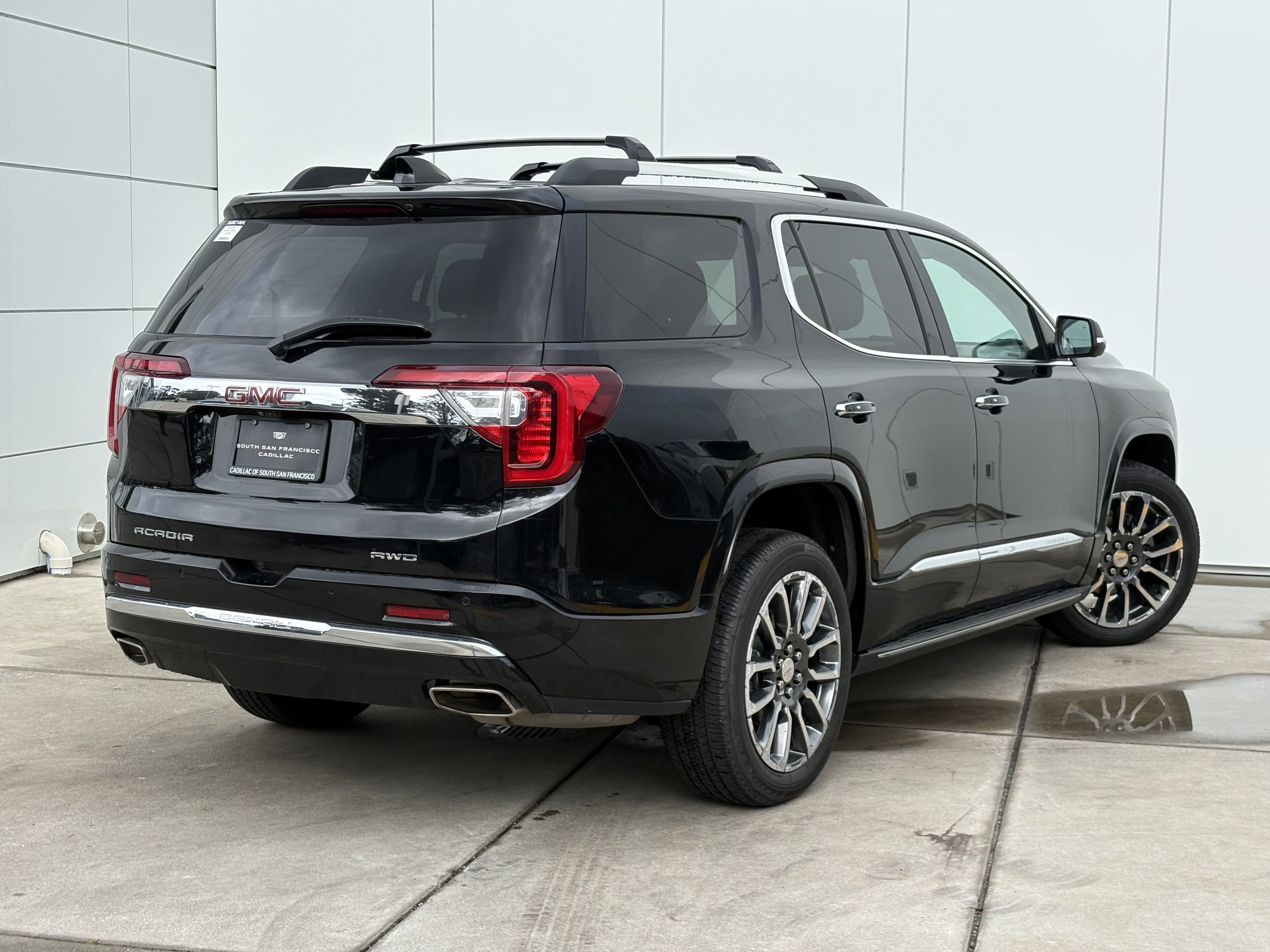 2020 GMC Acadia Denali