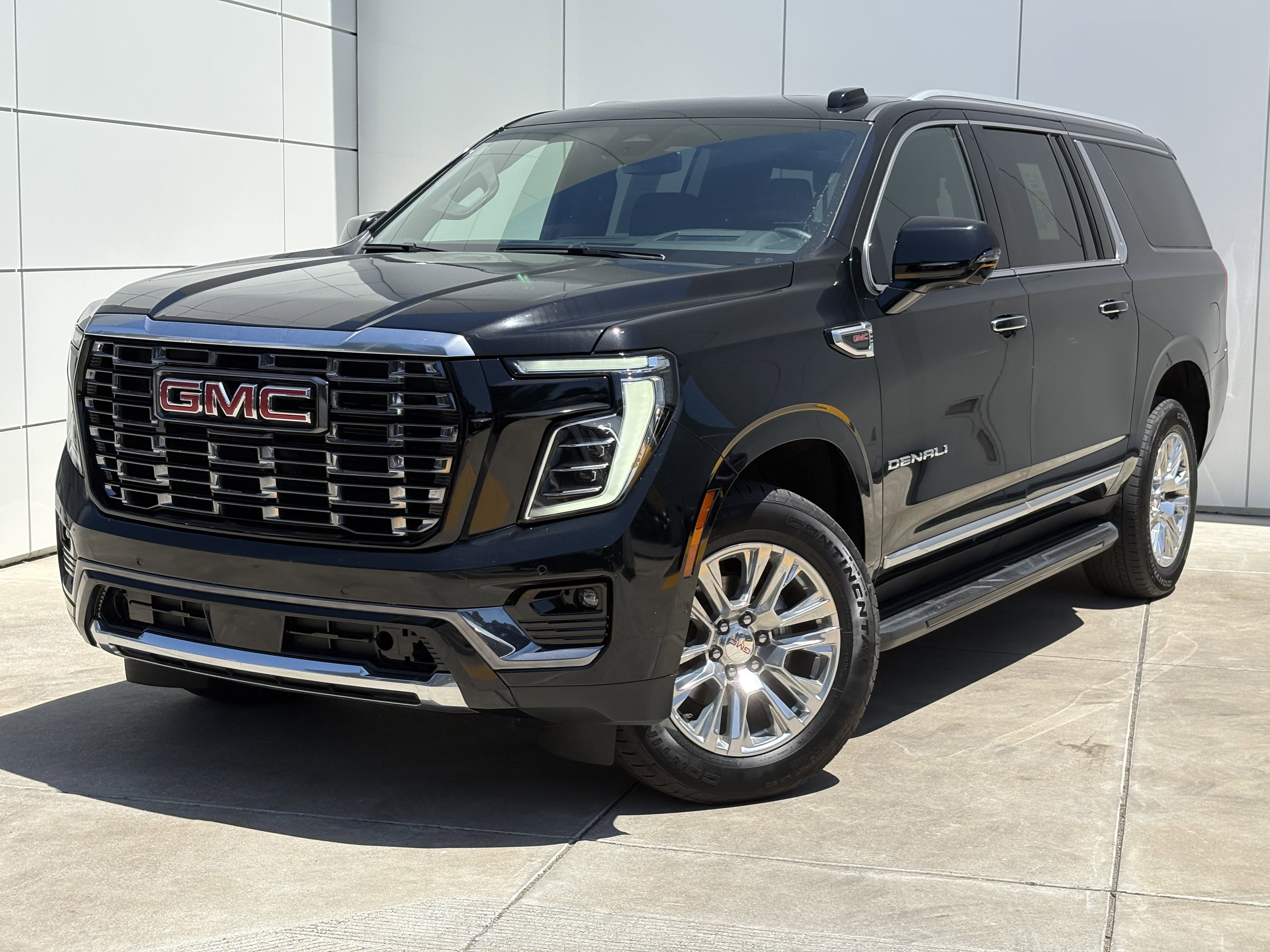 2025 GMC Yukon XL Denali