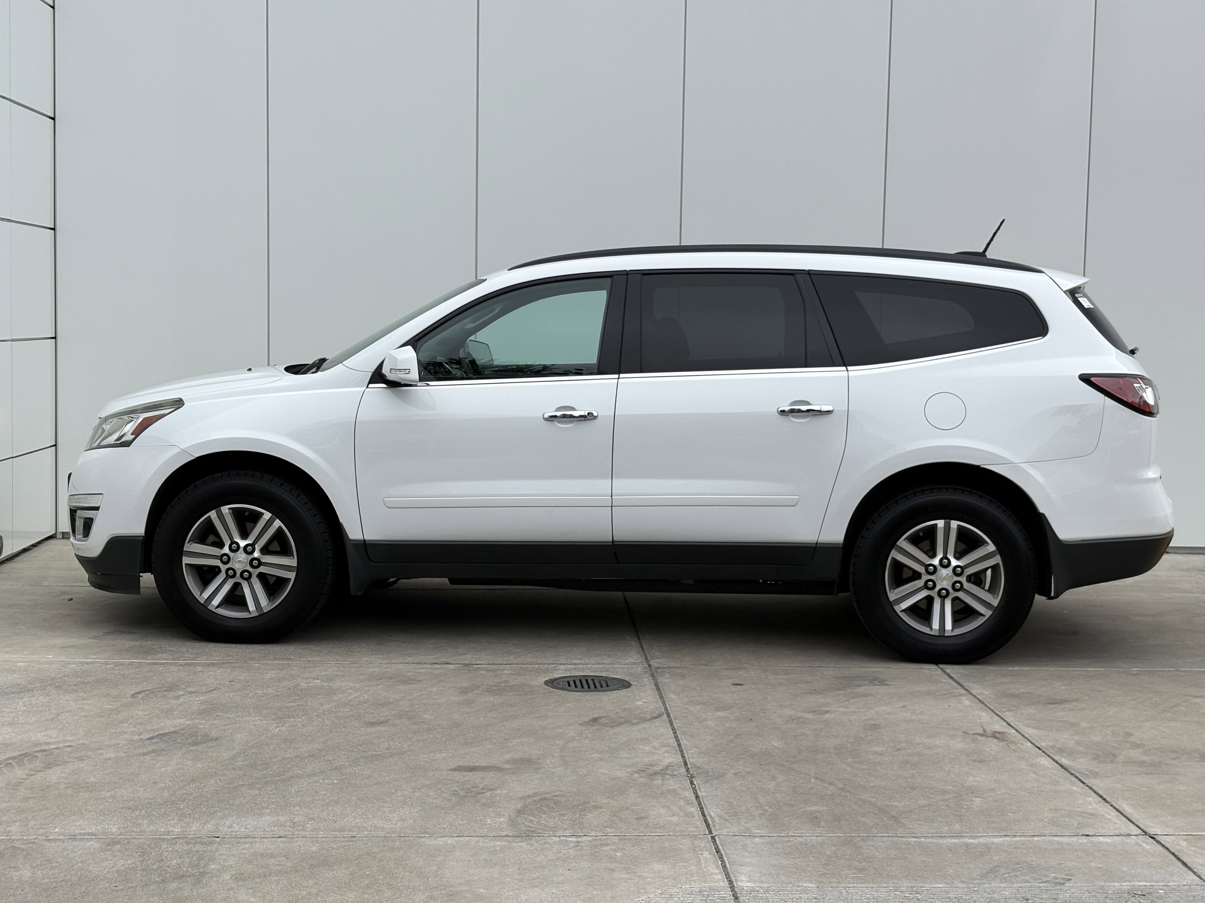 2016 Chevrolet Traverse LT