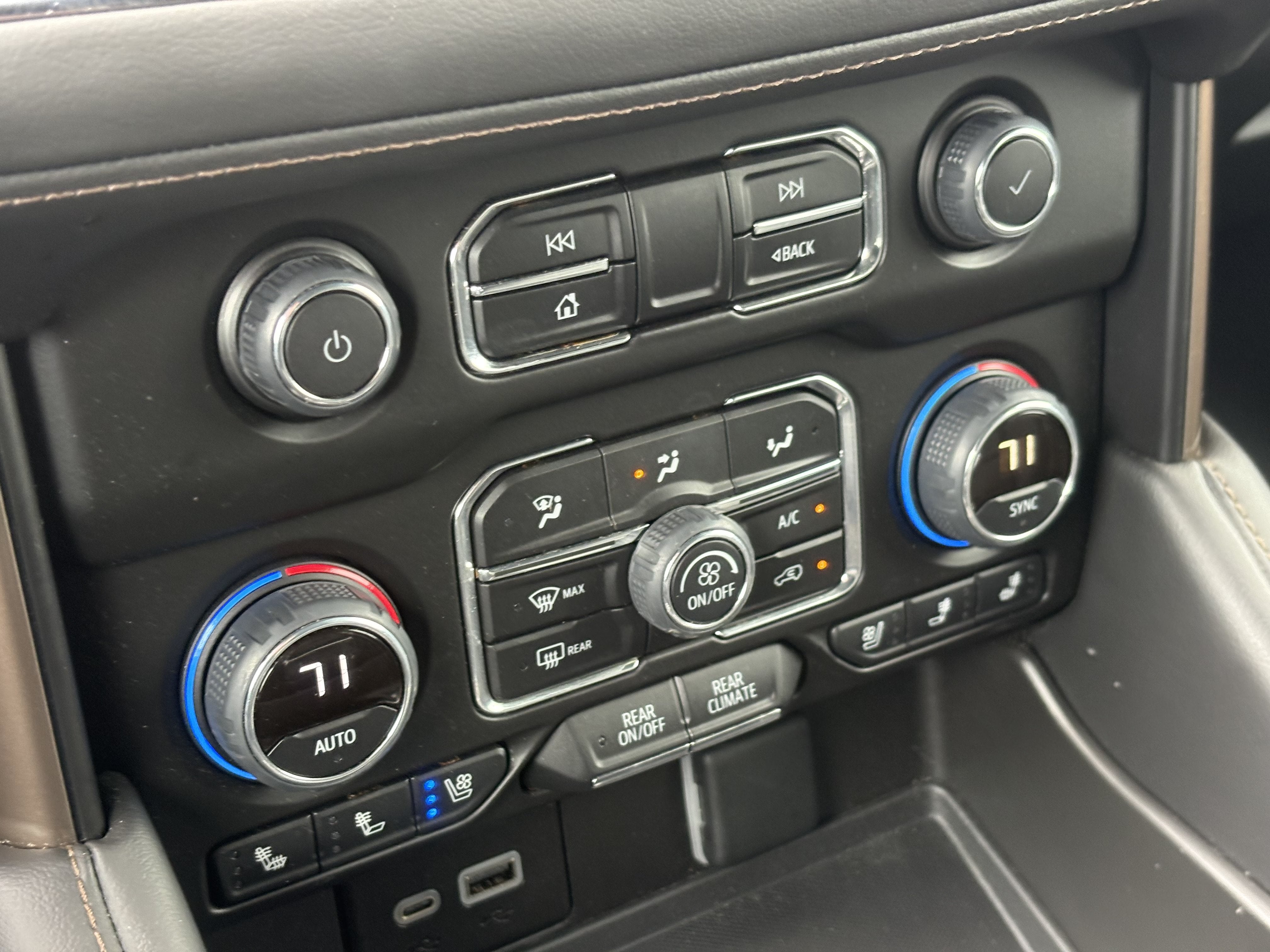 2024 Chevrolet Tahoe High Country