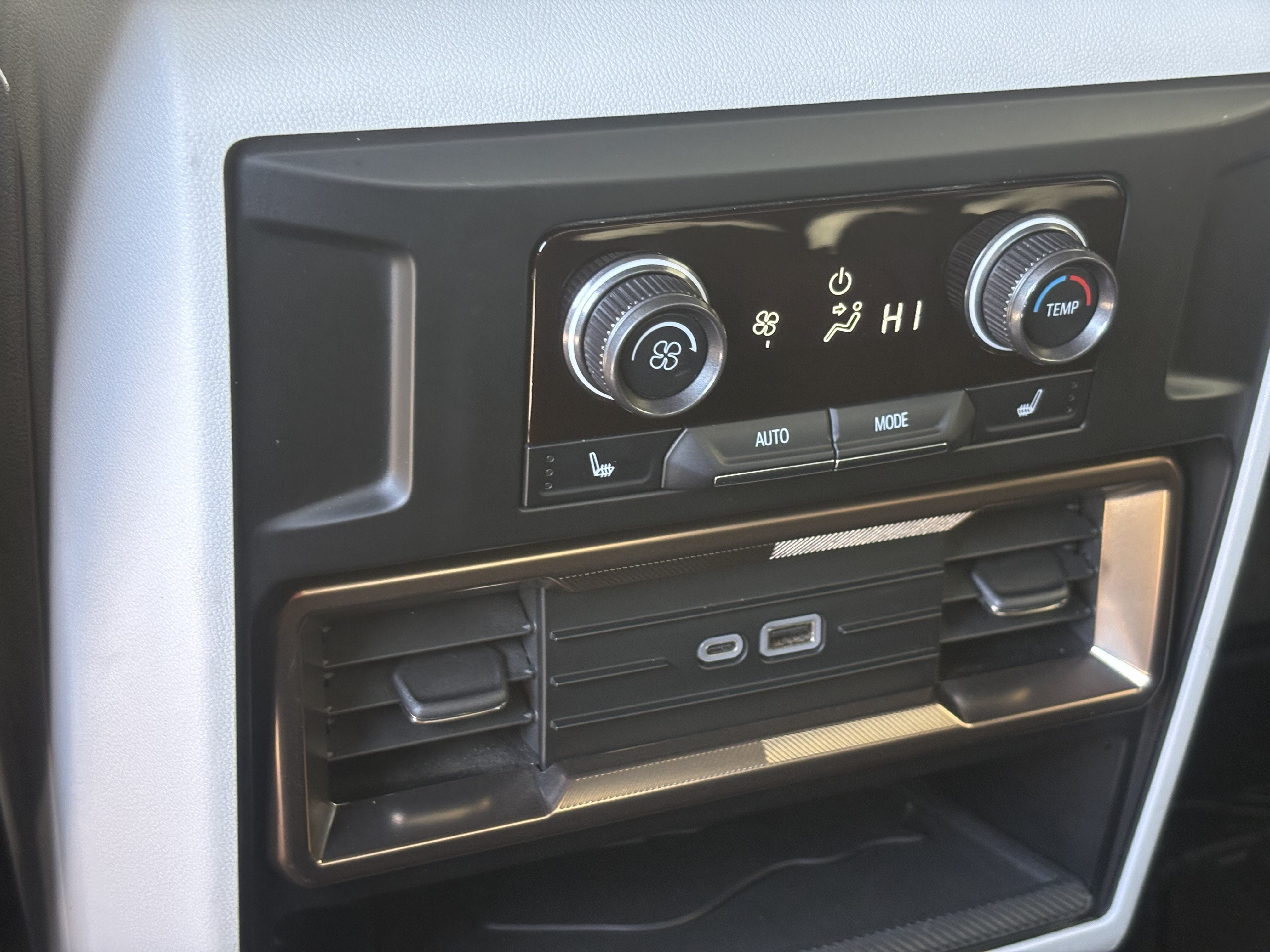 2024 GMC HUMMER EV Pickup 2X