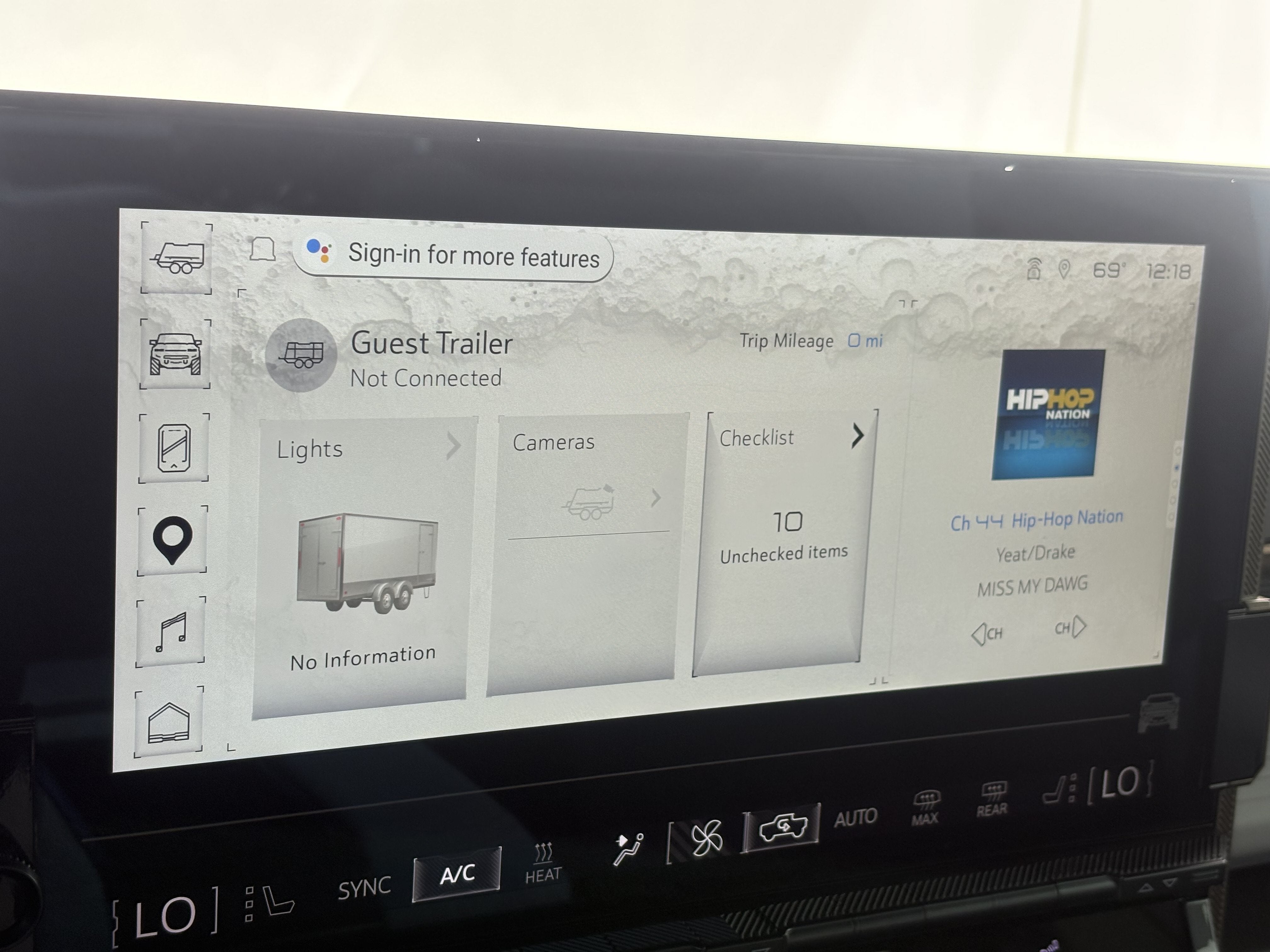 2024 GMC HUMMER EV Pickup 2X