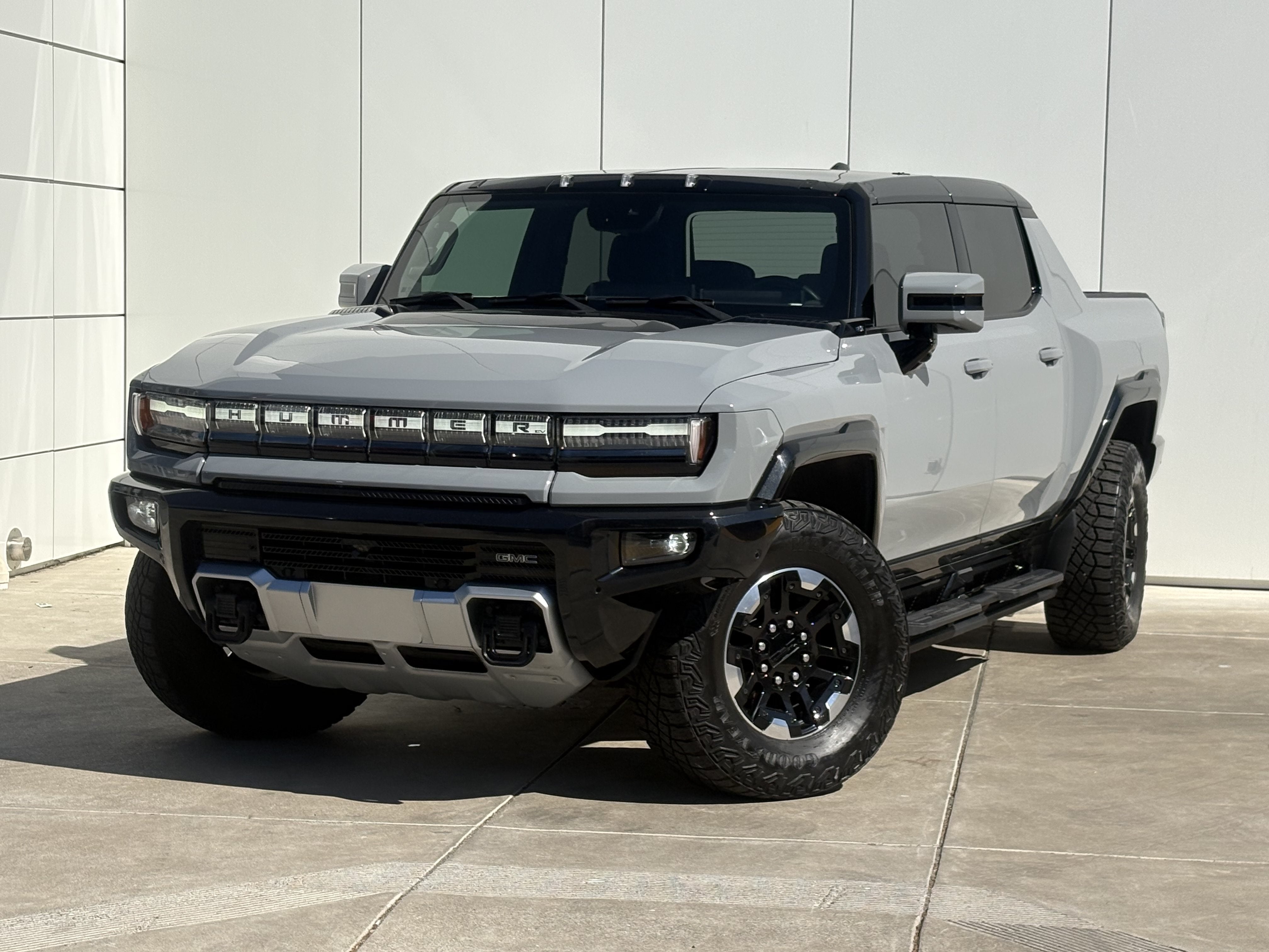 2024 GMC HUMMER EV Pickup 2X