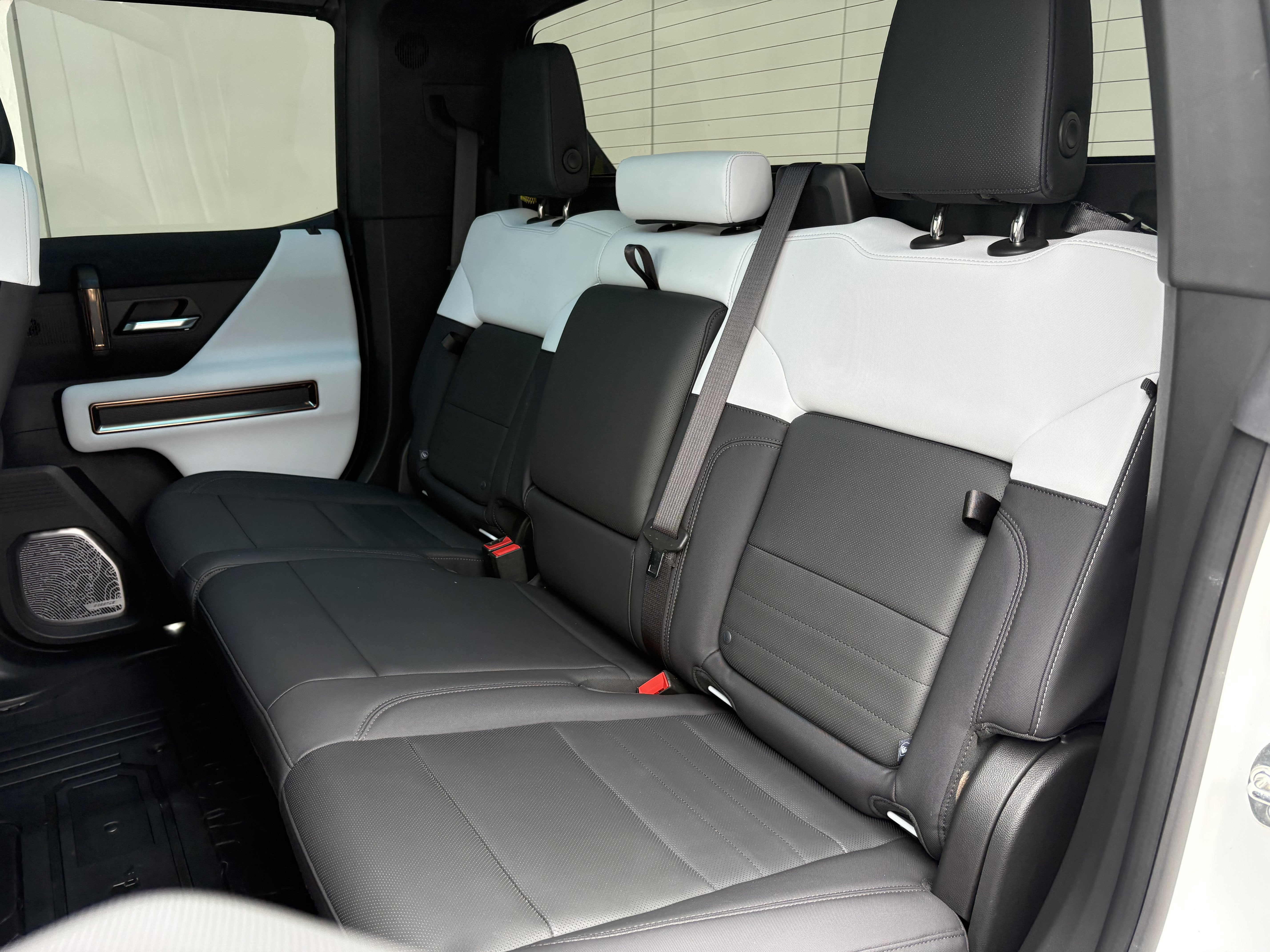 2024 GMC HUMMER EV Pickup 2X
