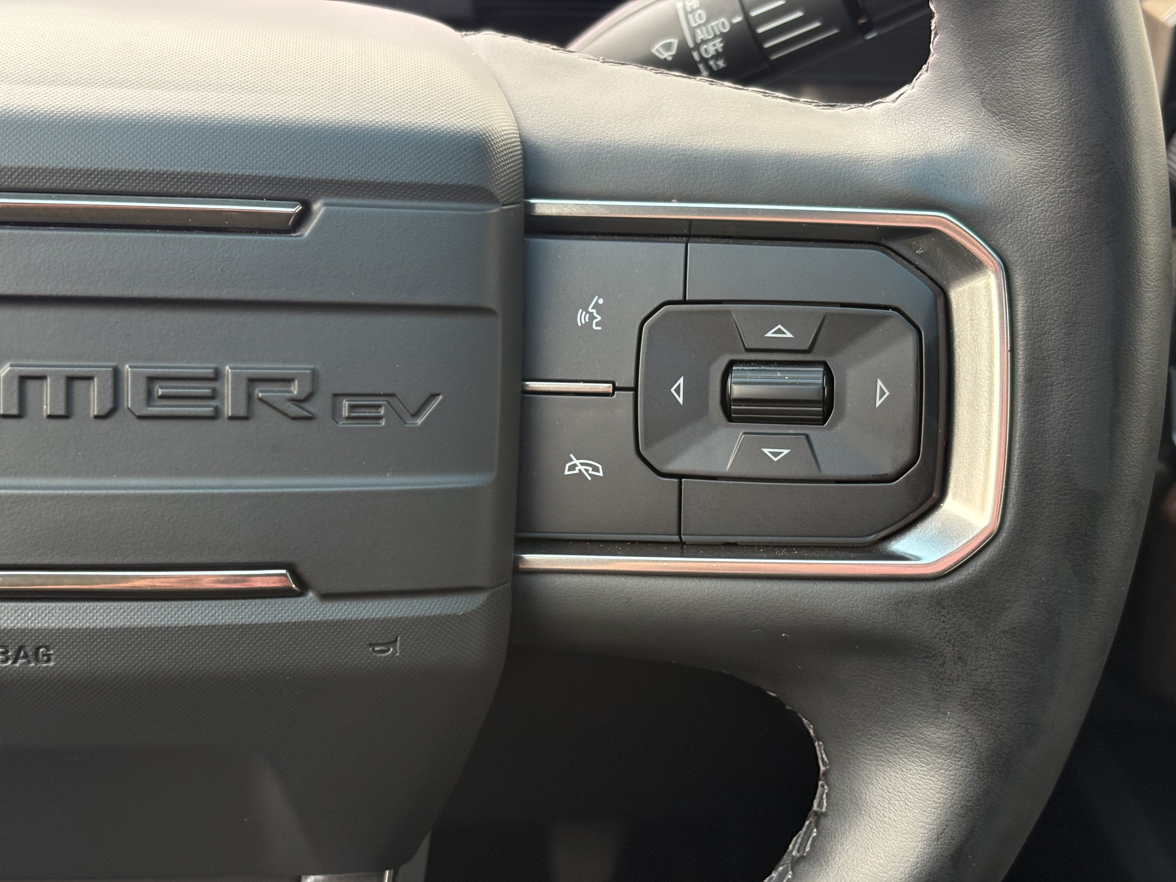 2024 GMC HUMMER EV Pickup 2X