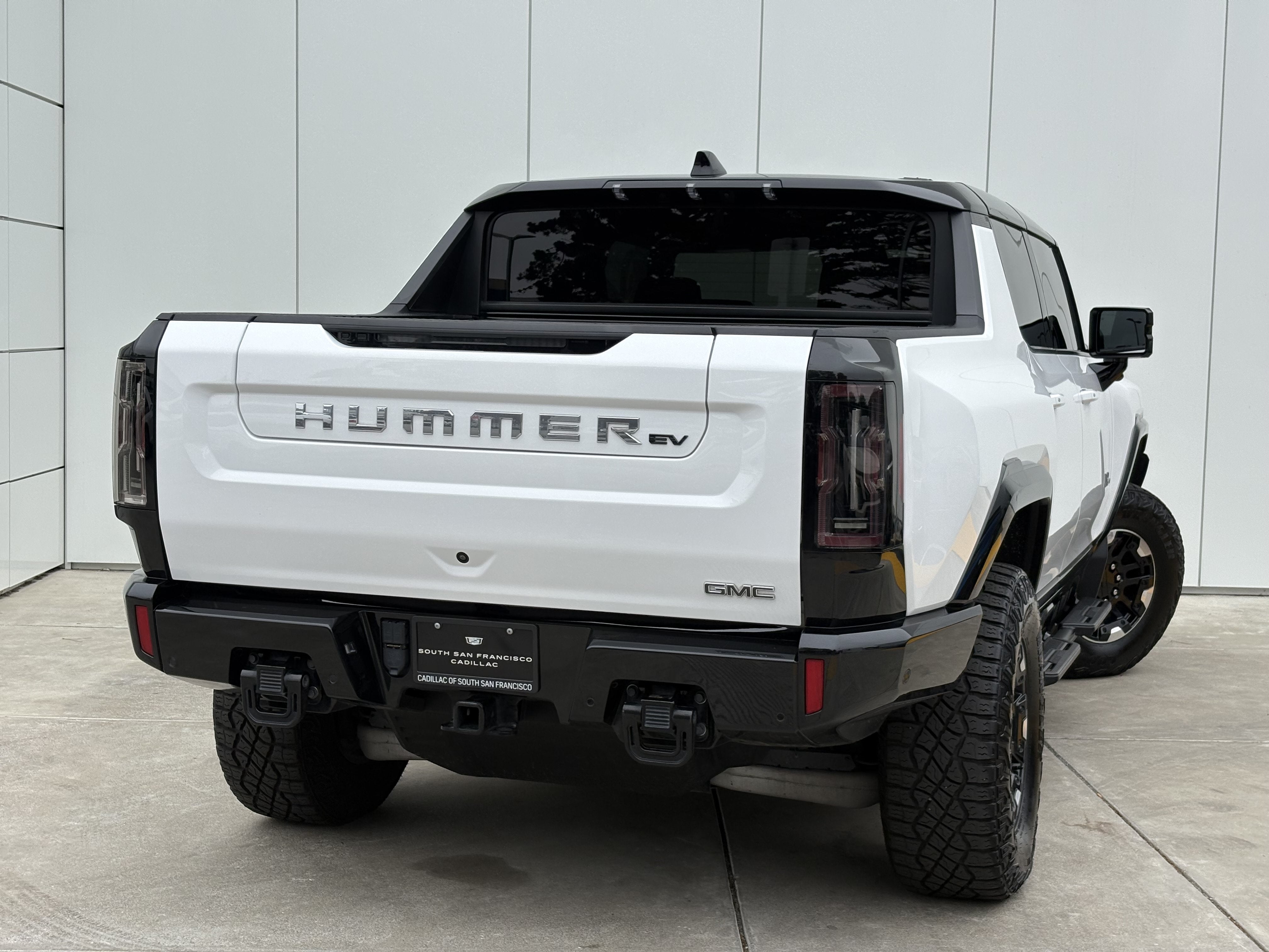 2024 GMC HUMMER EV Pickup 2X