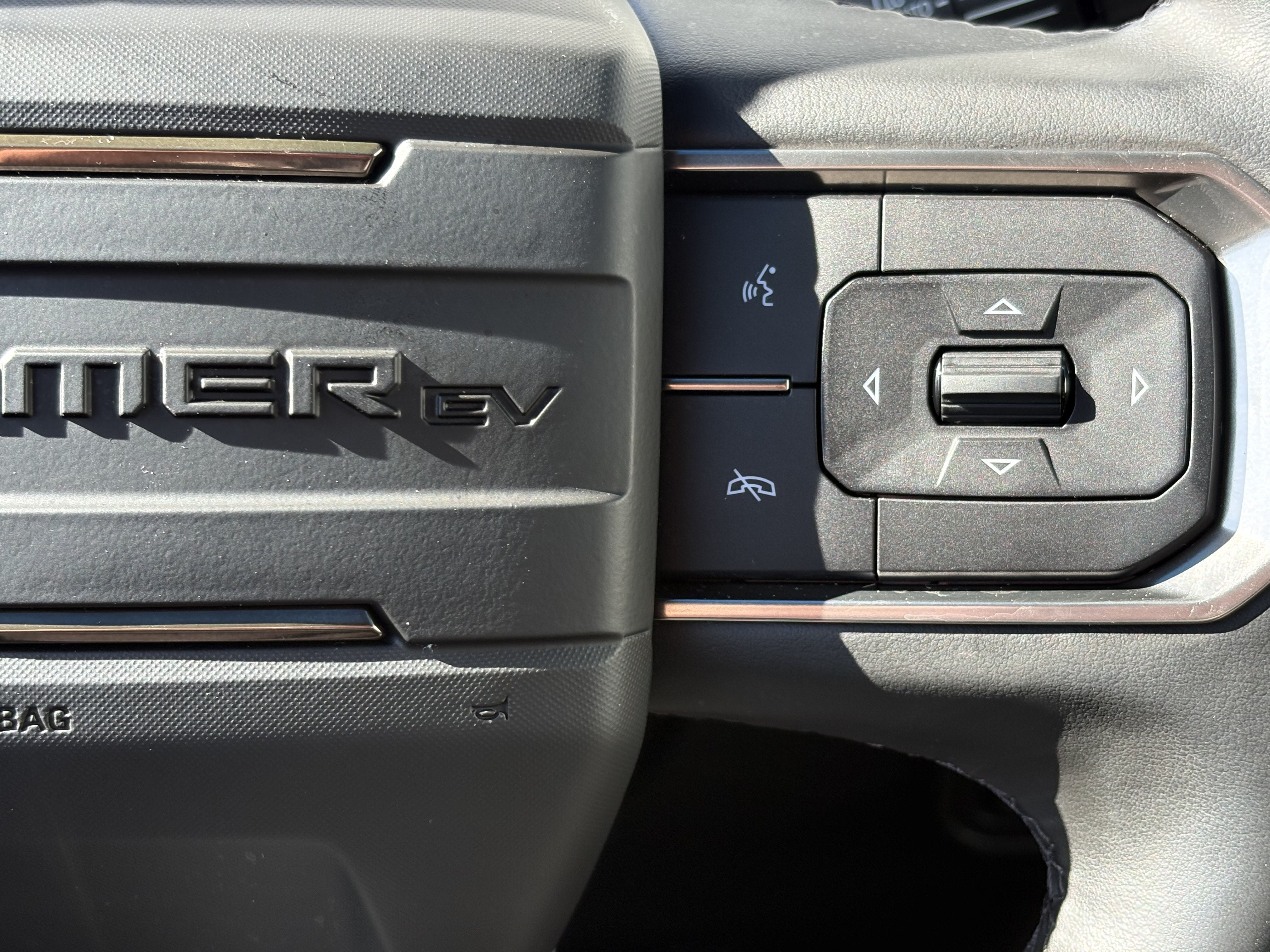 2025 GMC HUMMER EV Pickup 2X