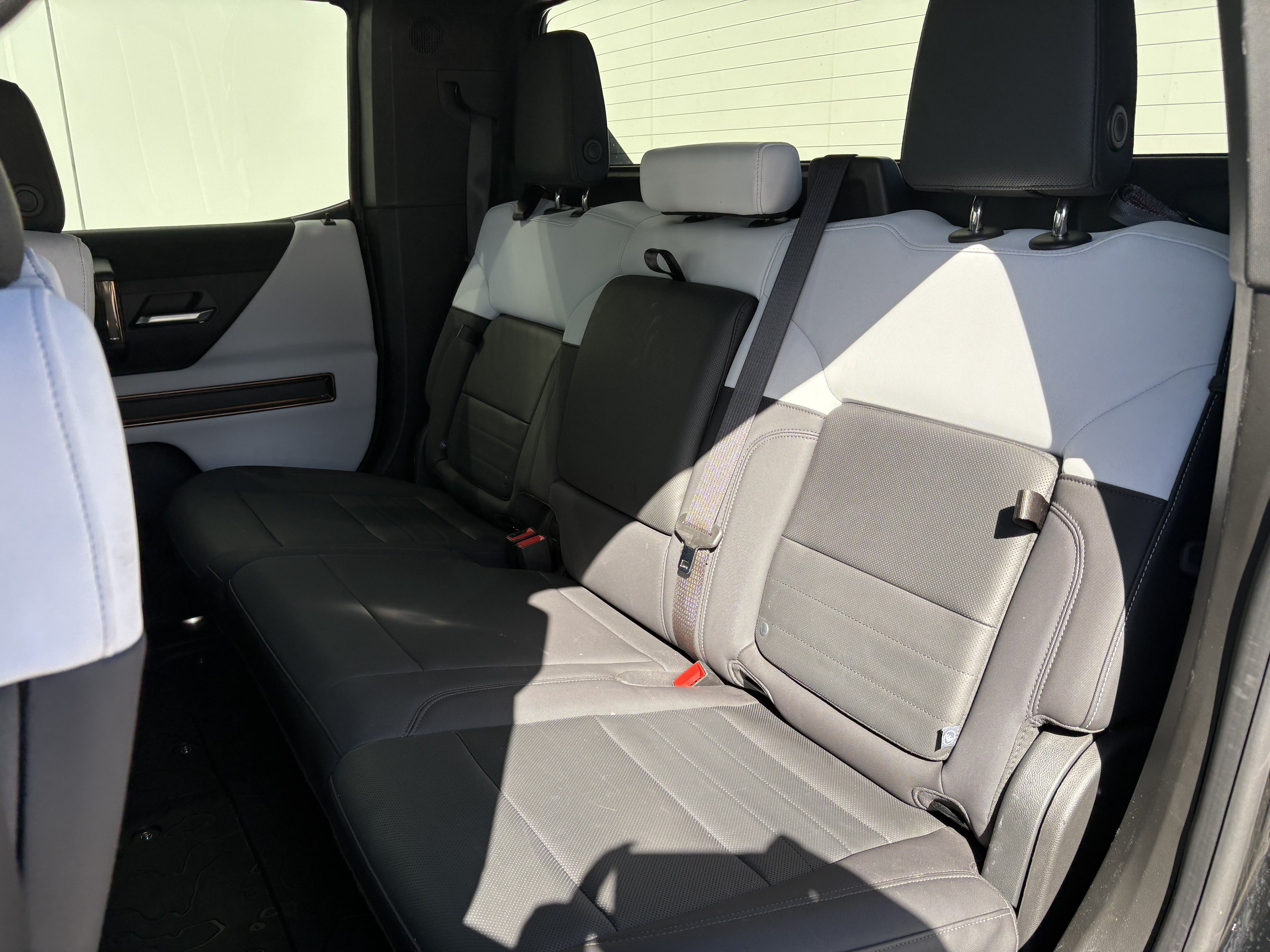 2024 GMC HUMMER EV Pickup 2X