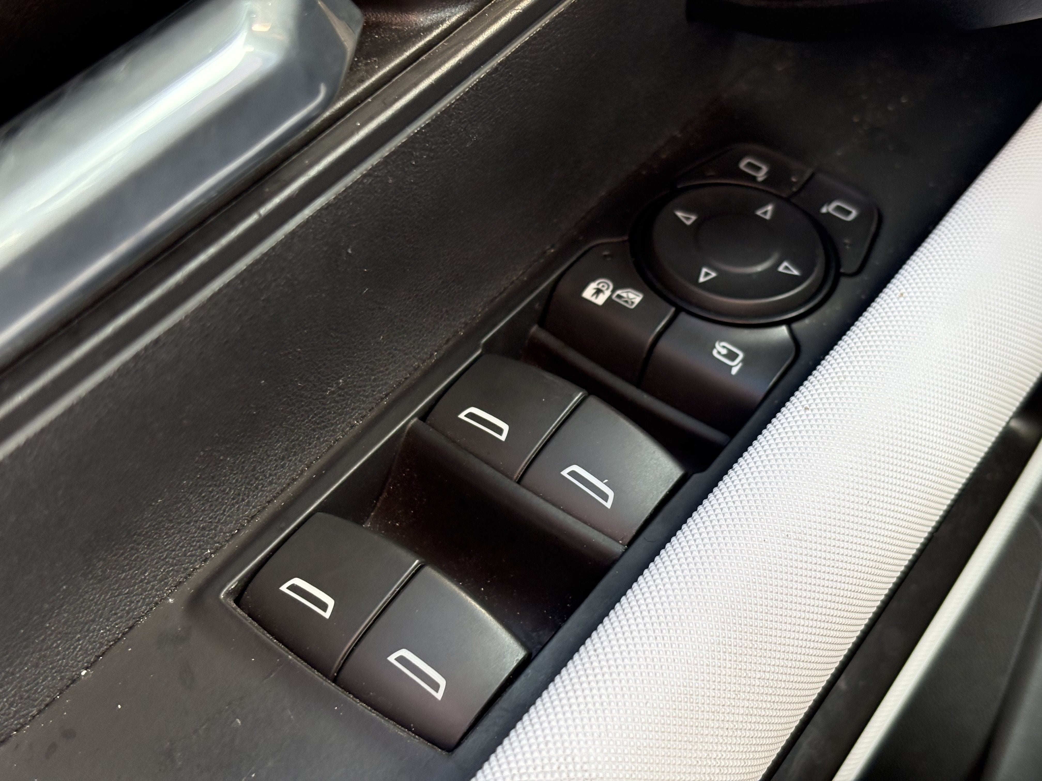 2024 GMC HUMMER EV Pickup 2X
