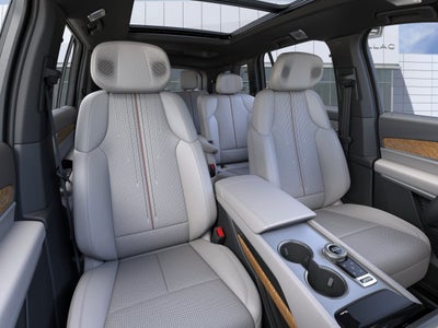 2026 Cadillac VISTIQ Luxury