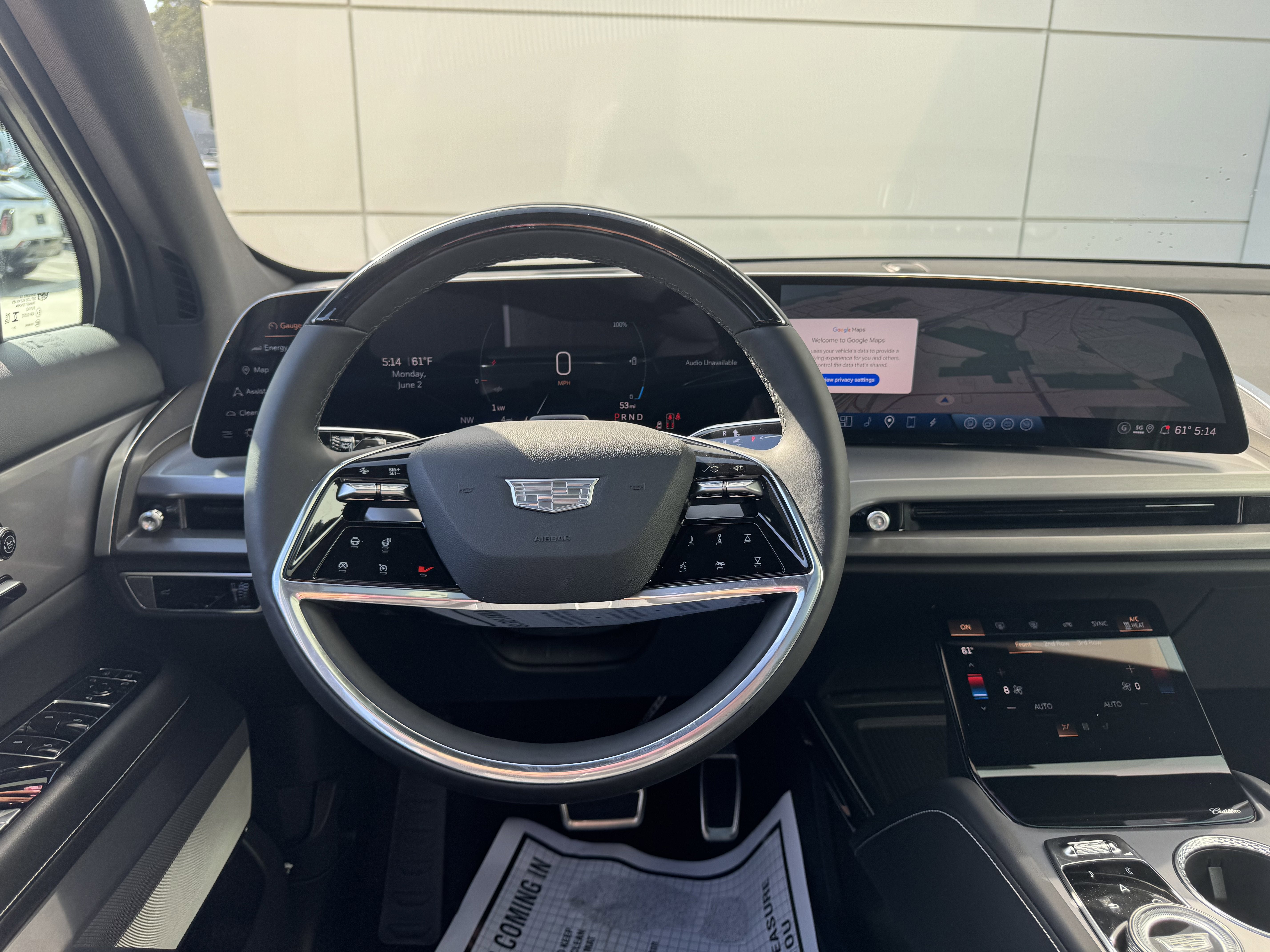 2026 Cadillac VISTIQ Luxury