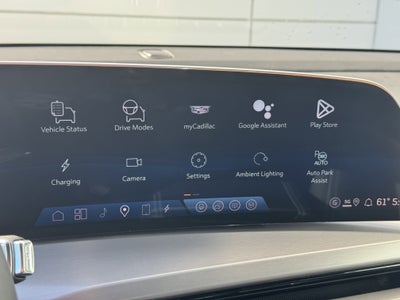 2026 Cadillac VISTIQ Luxury