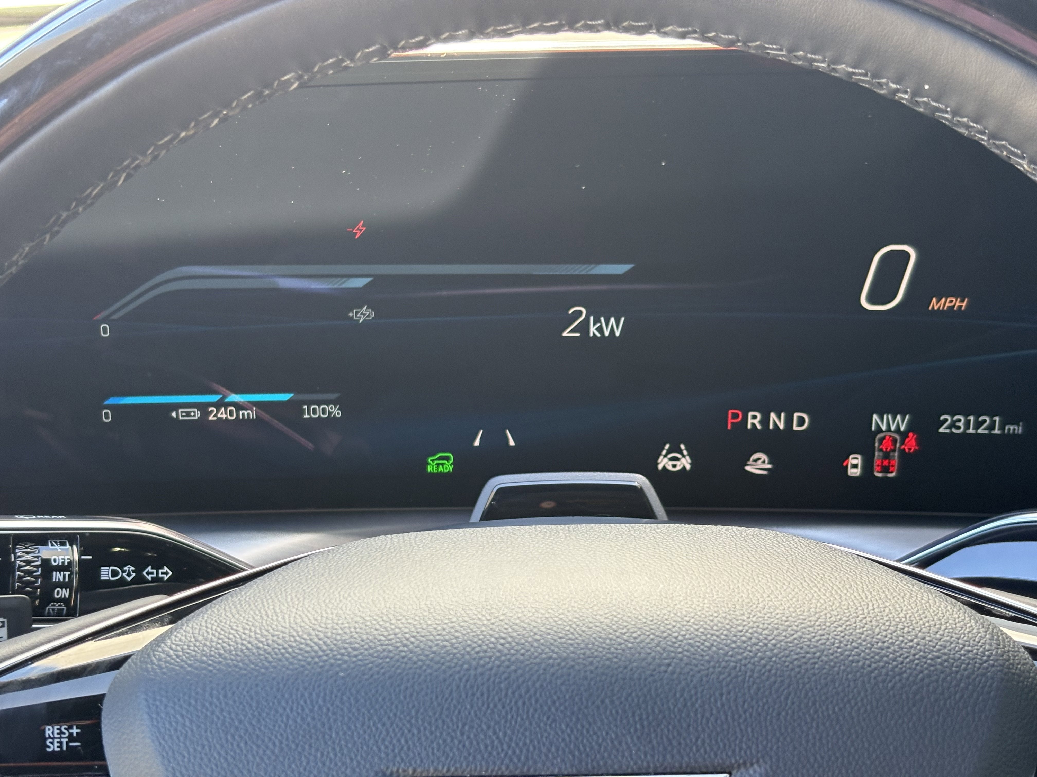 2026 Cadillac VISTIQ Luxury