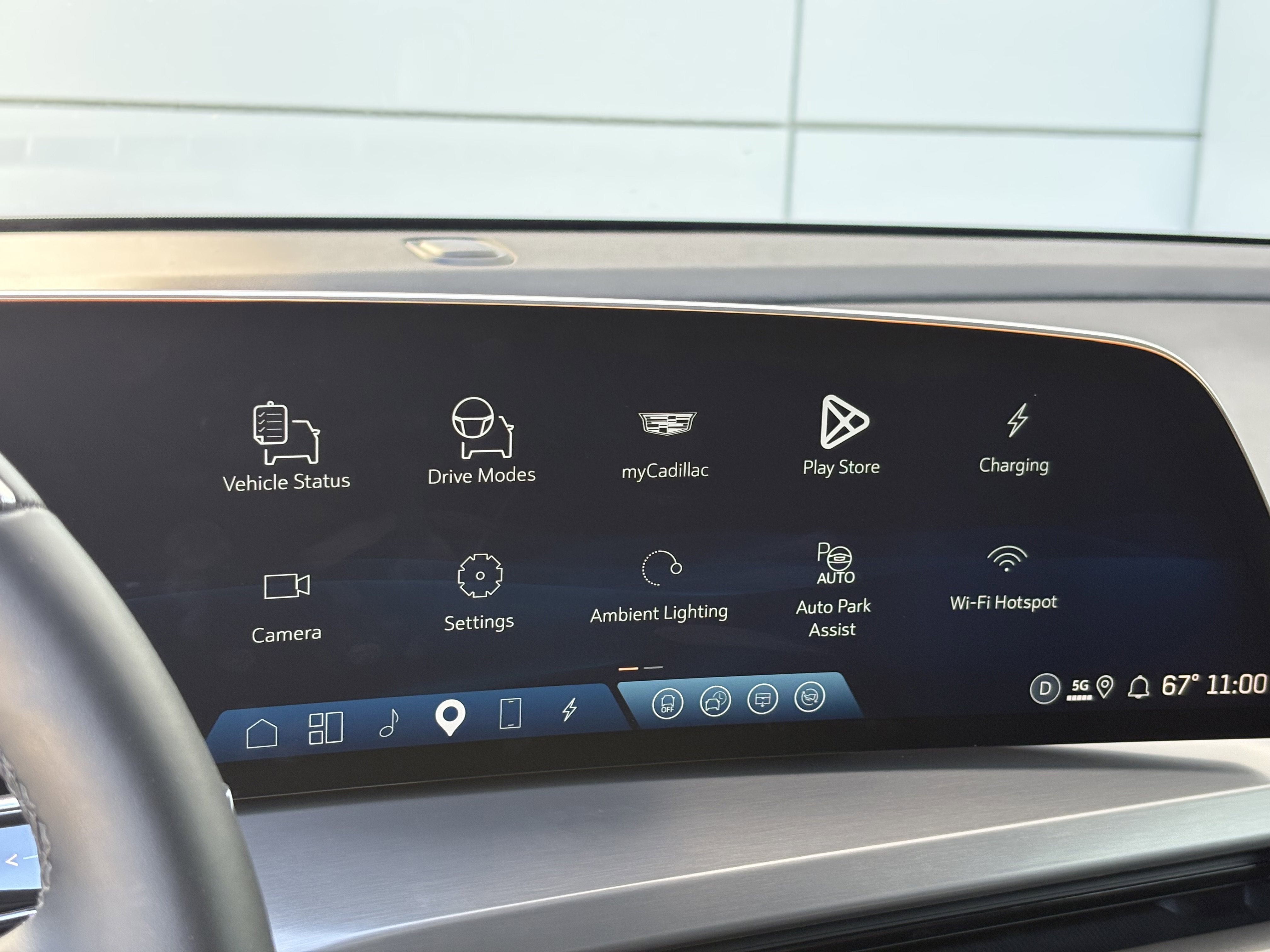 2026 Cadillac VISTIQ Luxury