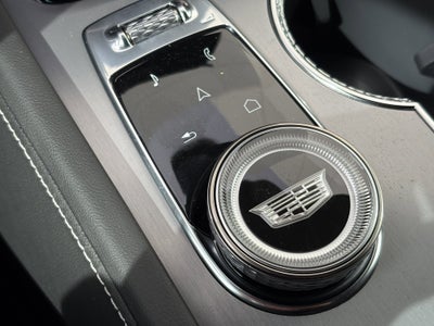 2026 Cadillac VISTIQ Luxury