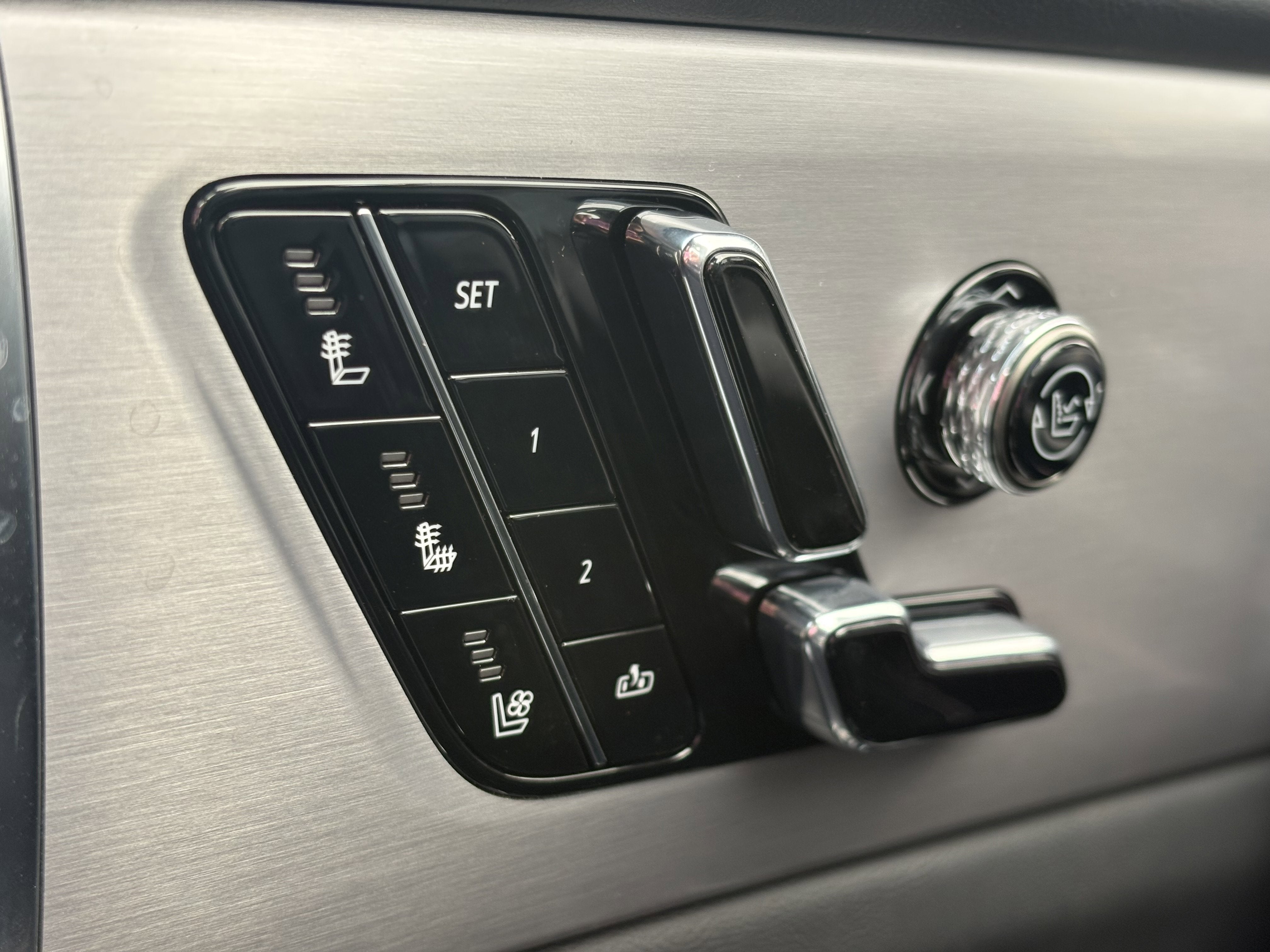 2026 Cadillac VISTIQ Luxury