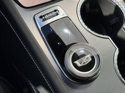 2026 Cadillac VISTIQ Luxury