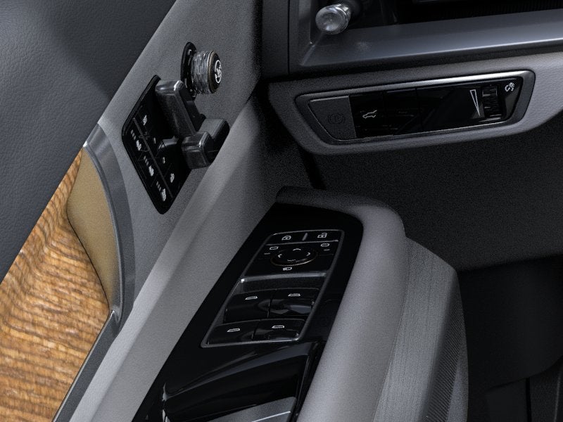2027 Cadillac VISTIQ Luxury