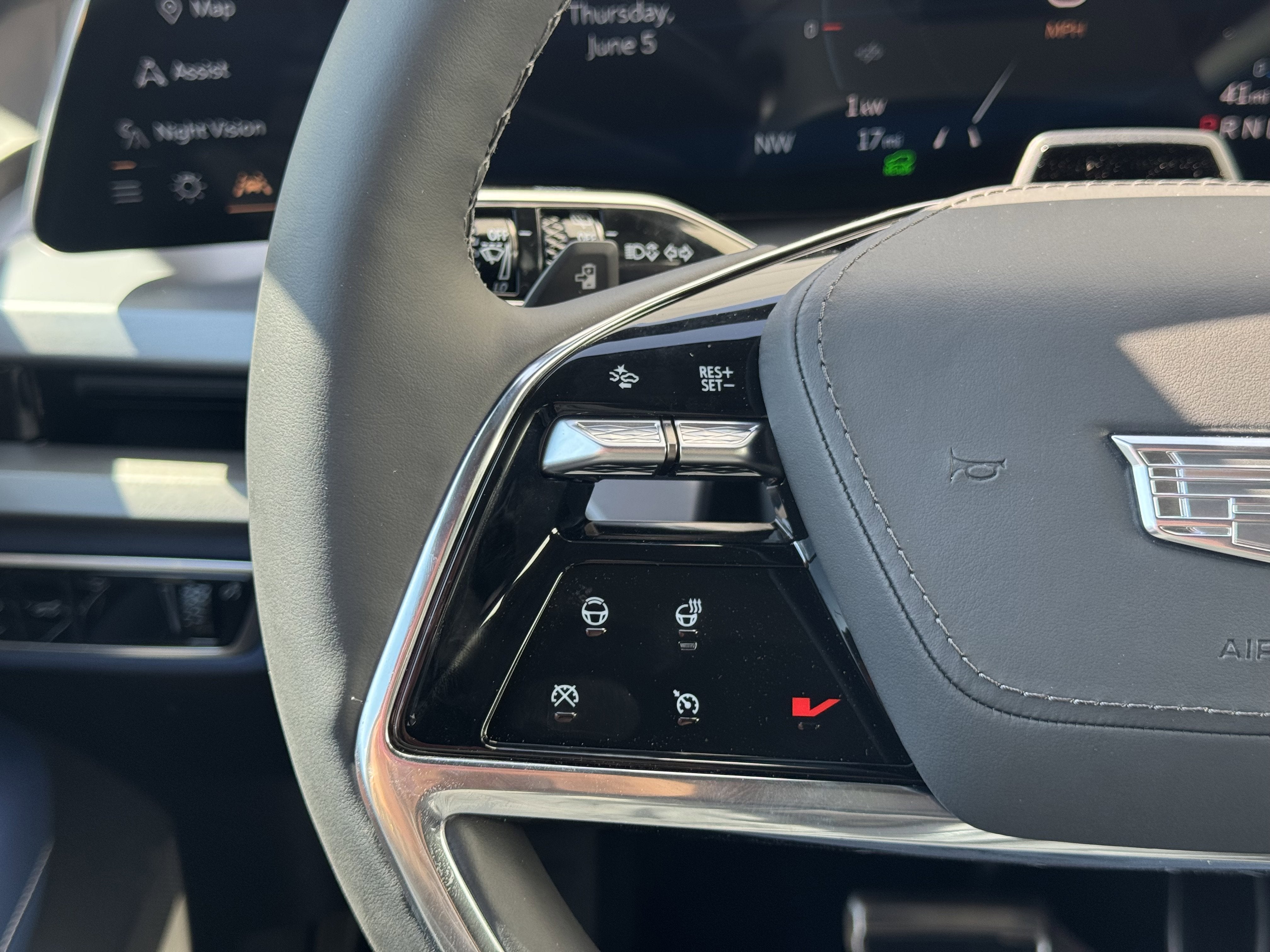 2026 Cadillac VISTIQ Premium Luxury