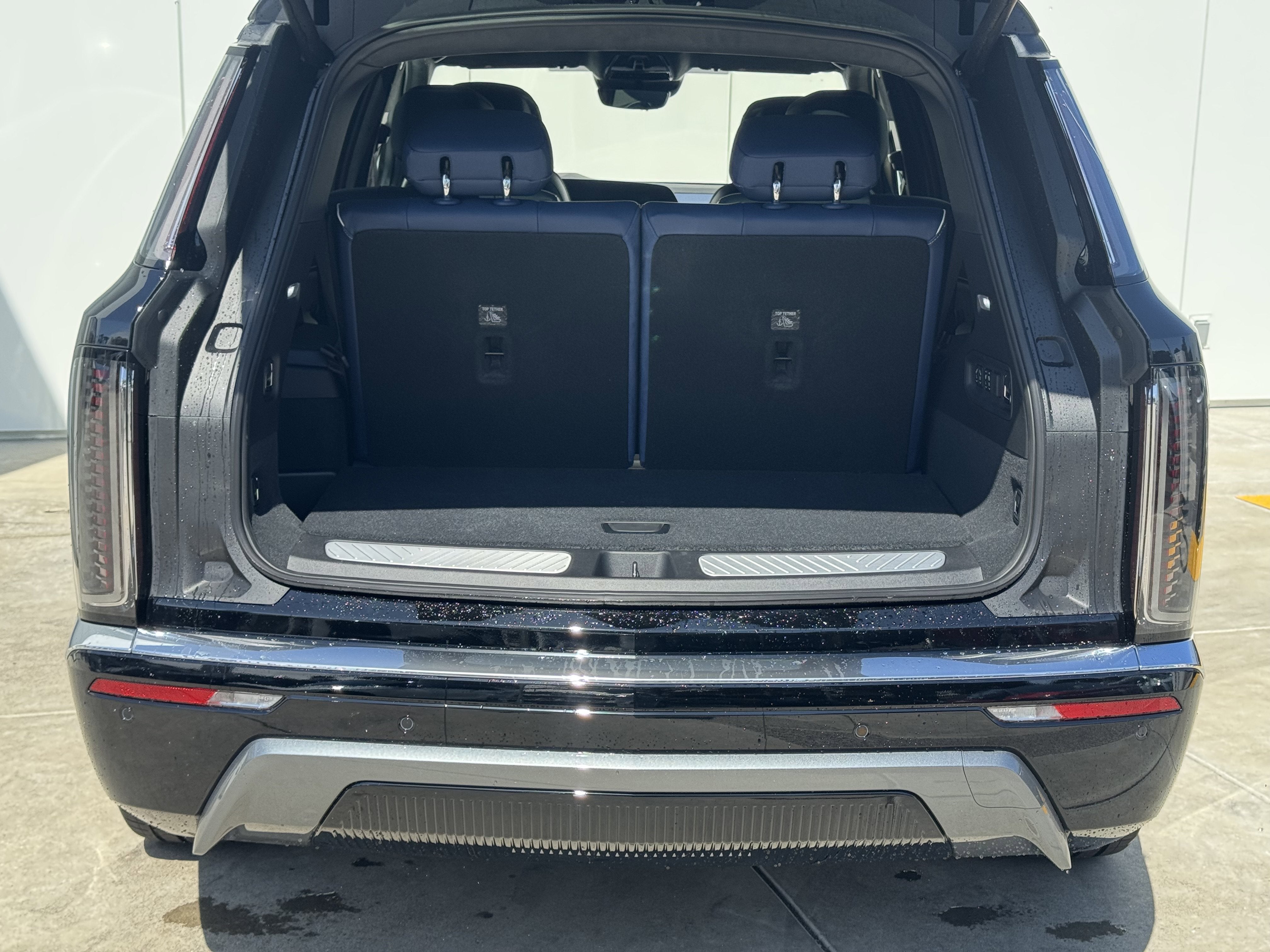 2026 Cadillac VISTIQ Premium Luxury