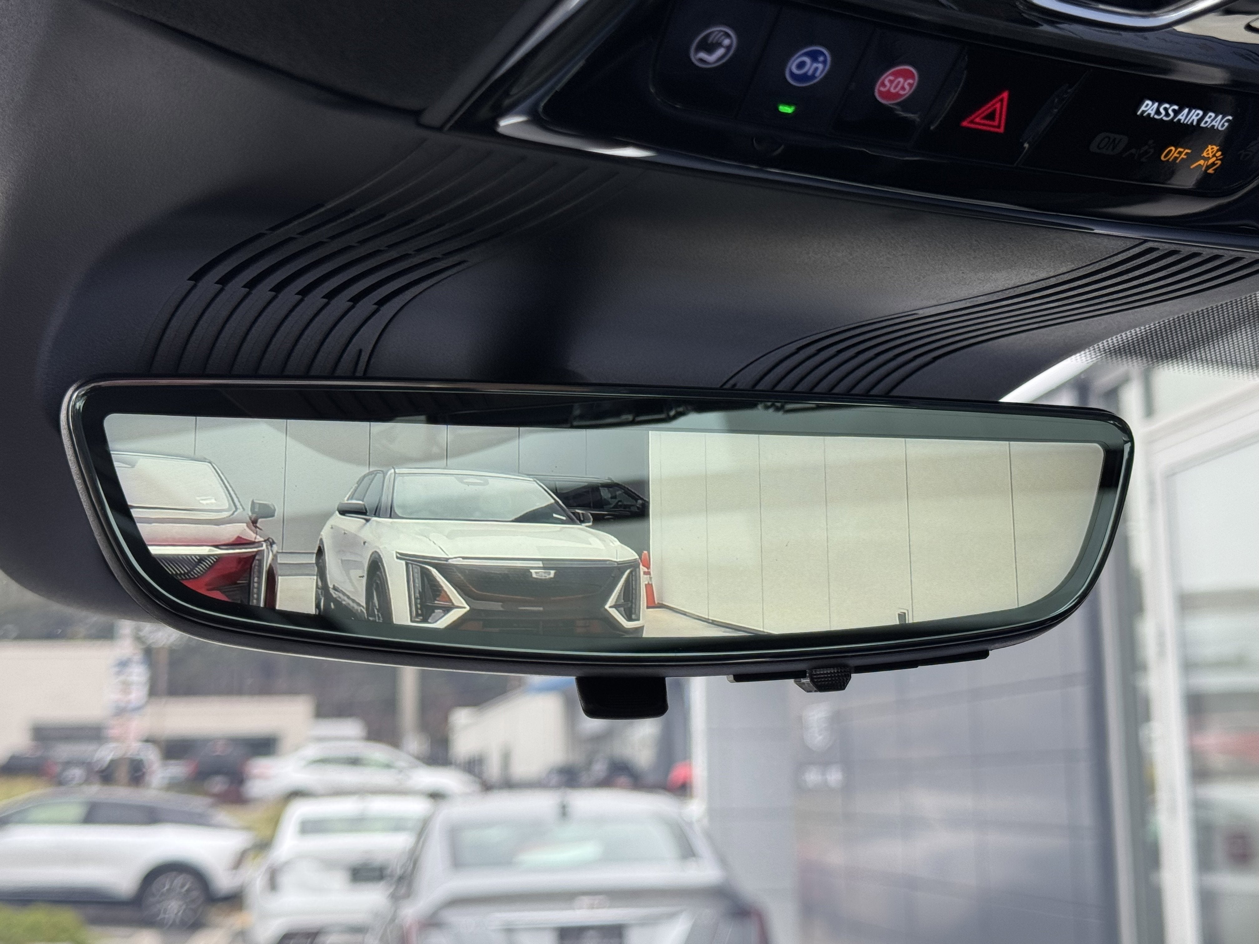 2026 Cadillac VISTIQ Premium Luxury