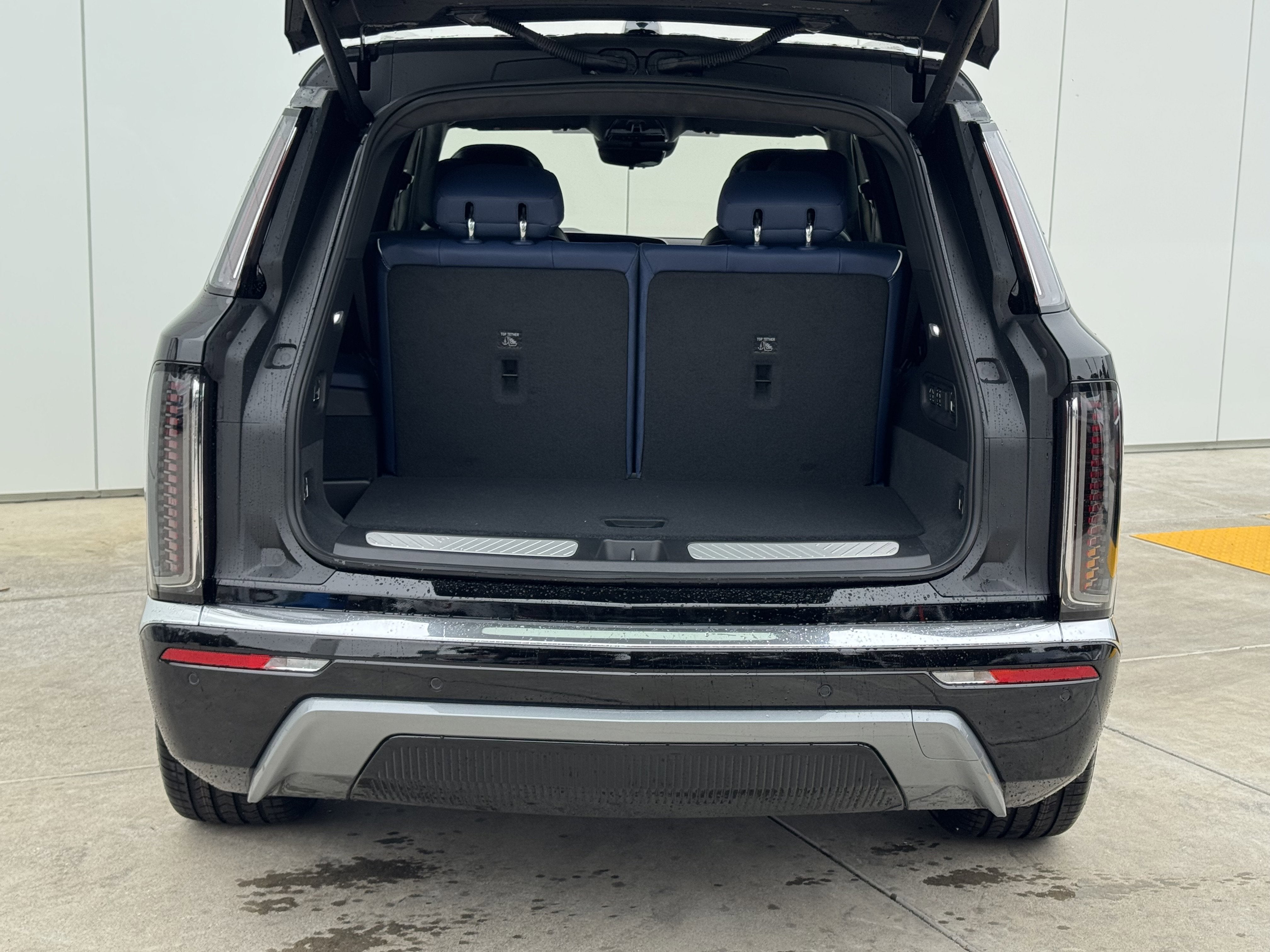 2026 Cadillac VISTIQ Premium Luxury