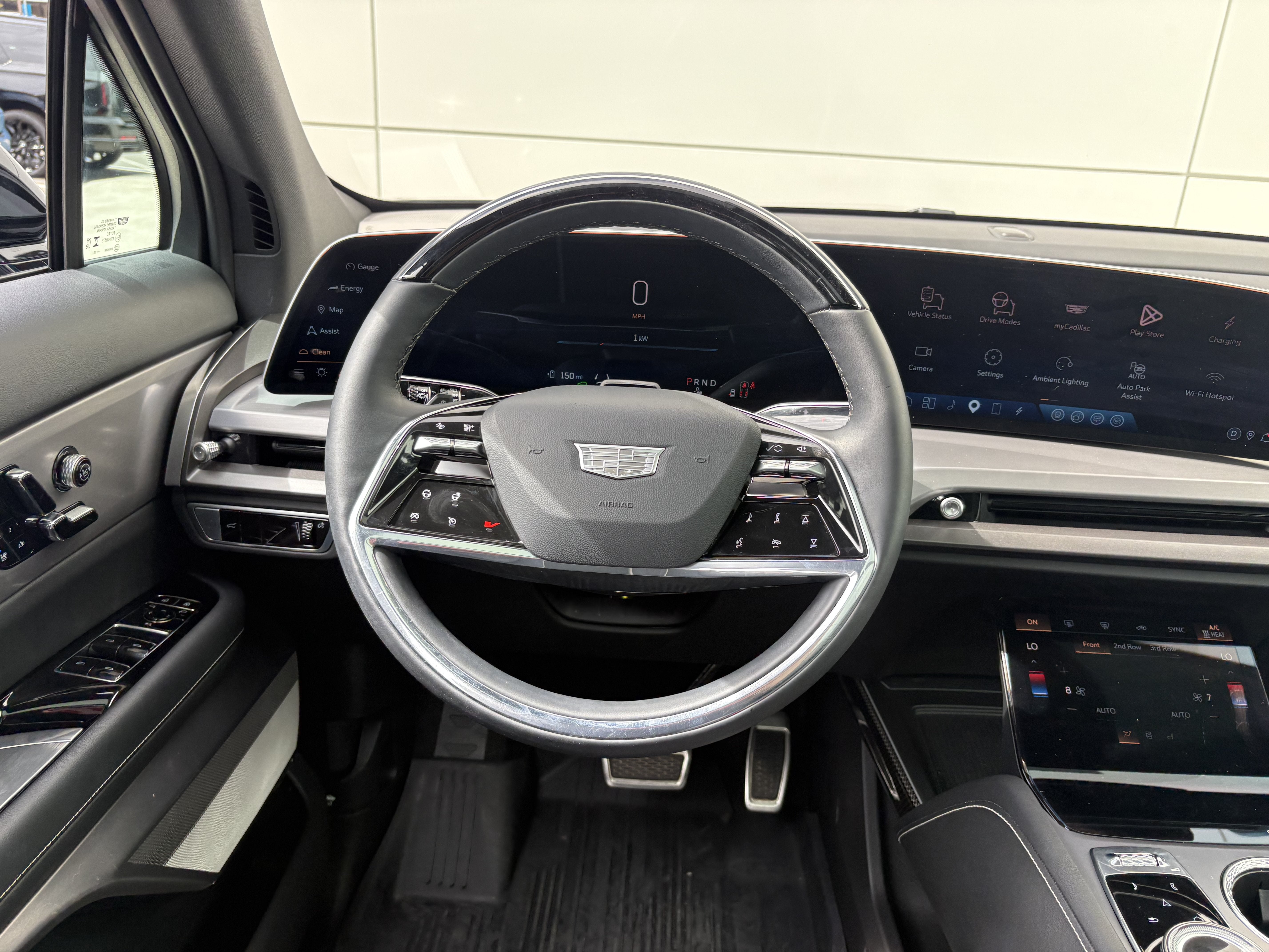 2026 Cadillac VISTIQ Sport