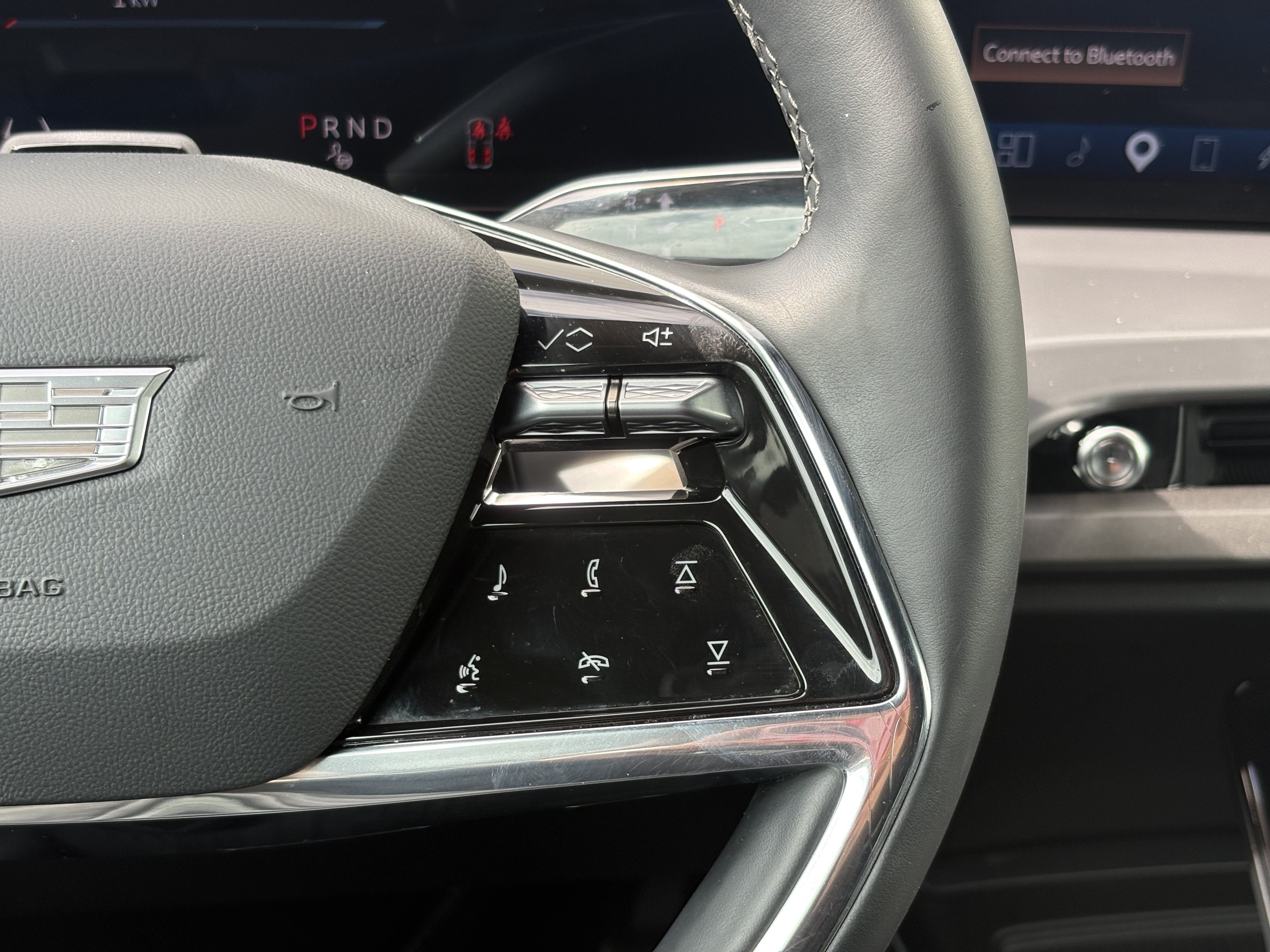 2026 Cadillac VISTIQ Sport