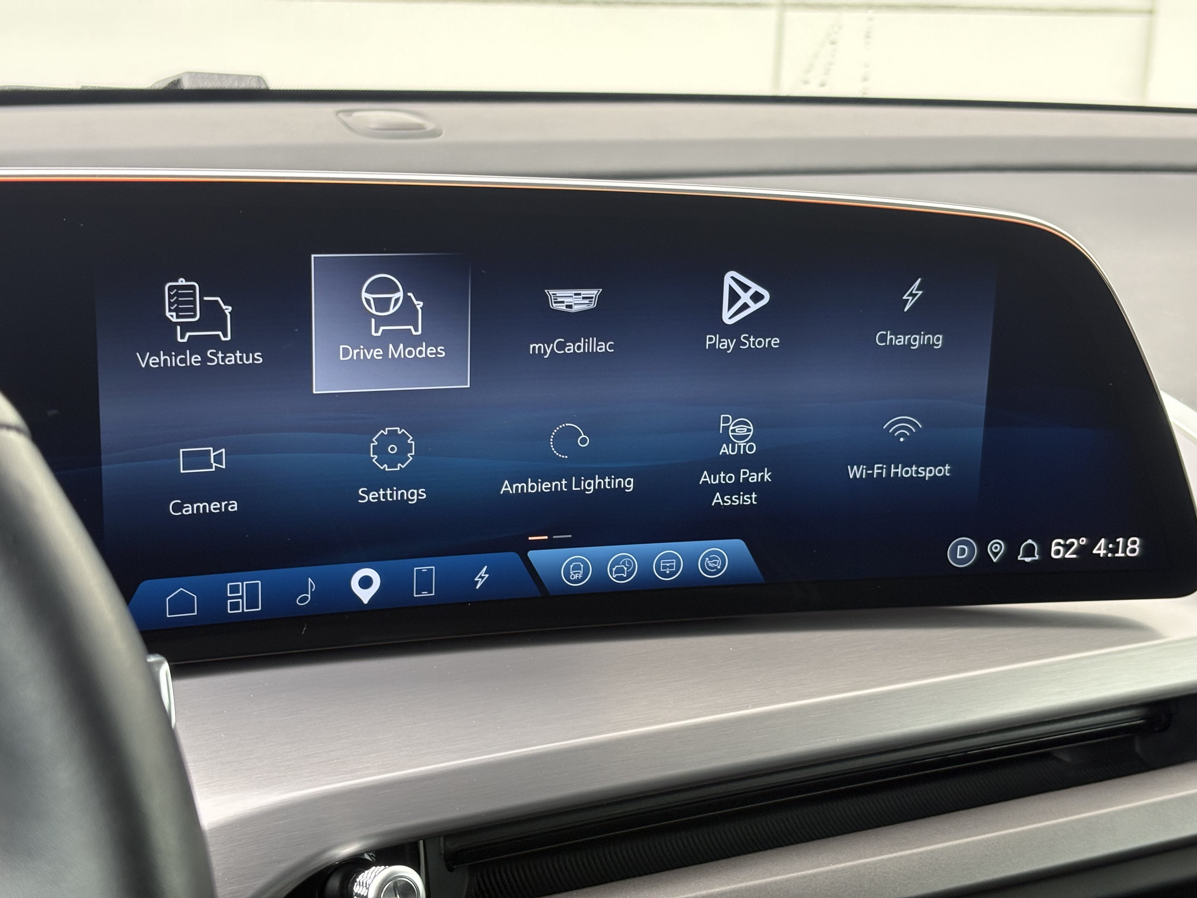 2026 Cadillac VISTIQ Sport