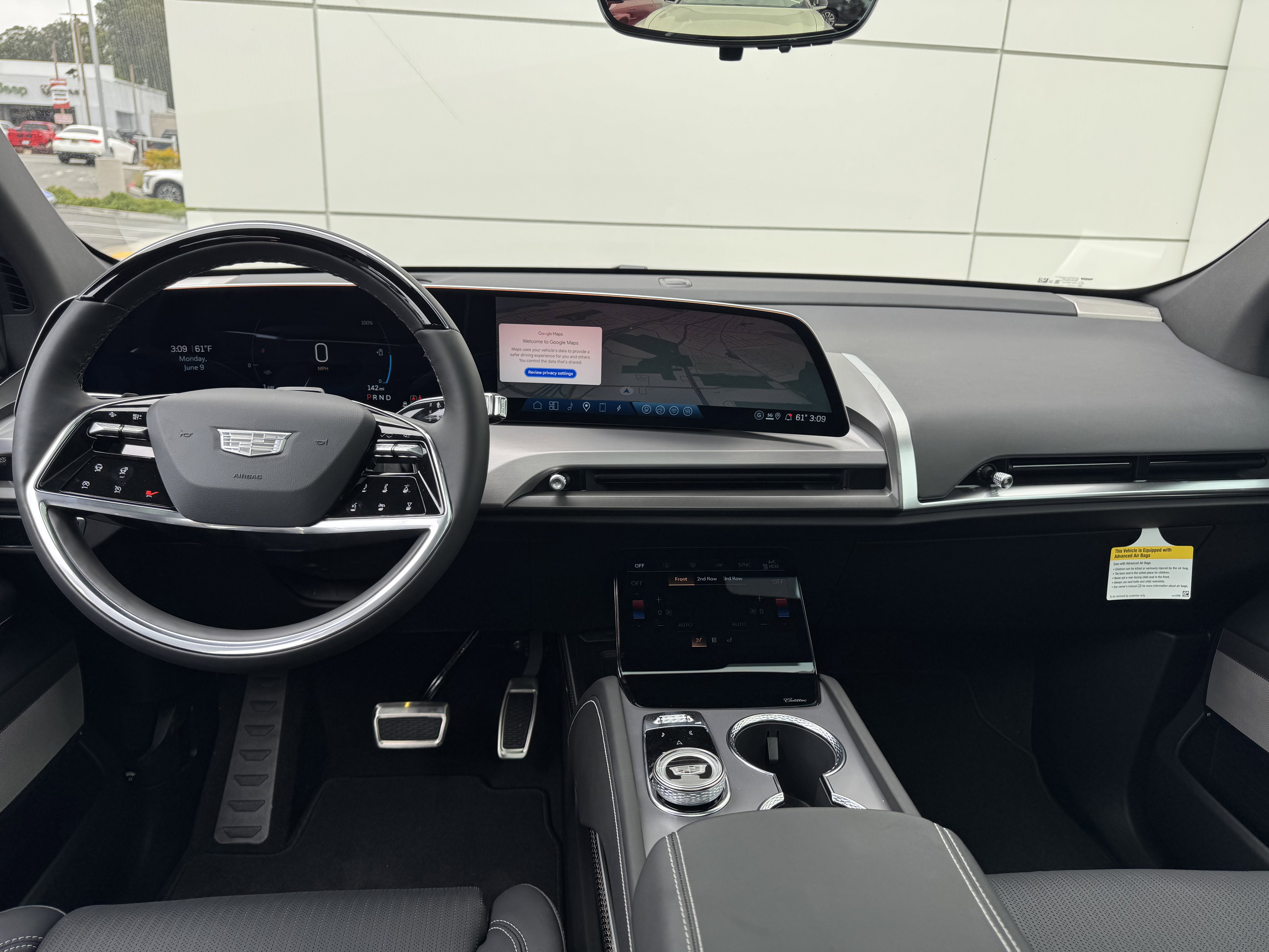 2026 Cadillac VISTIQ Sport