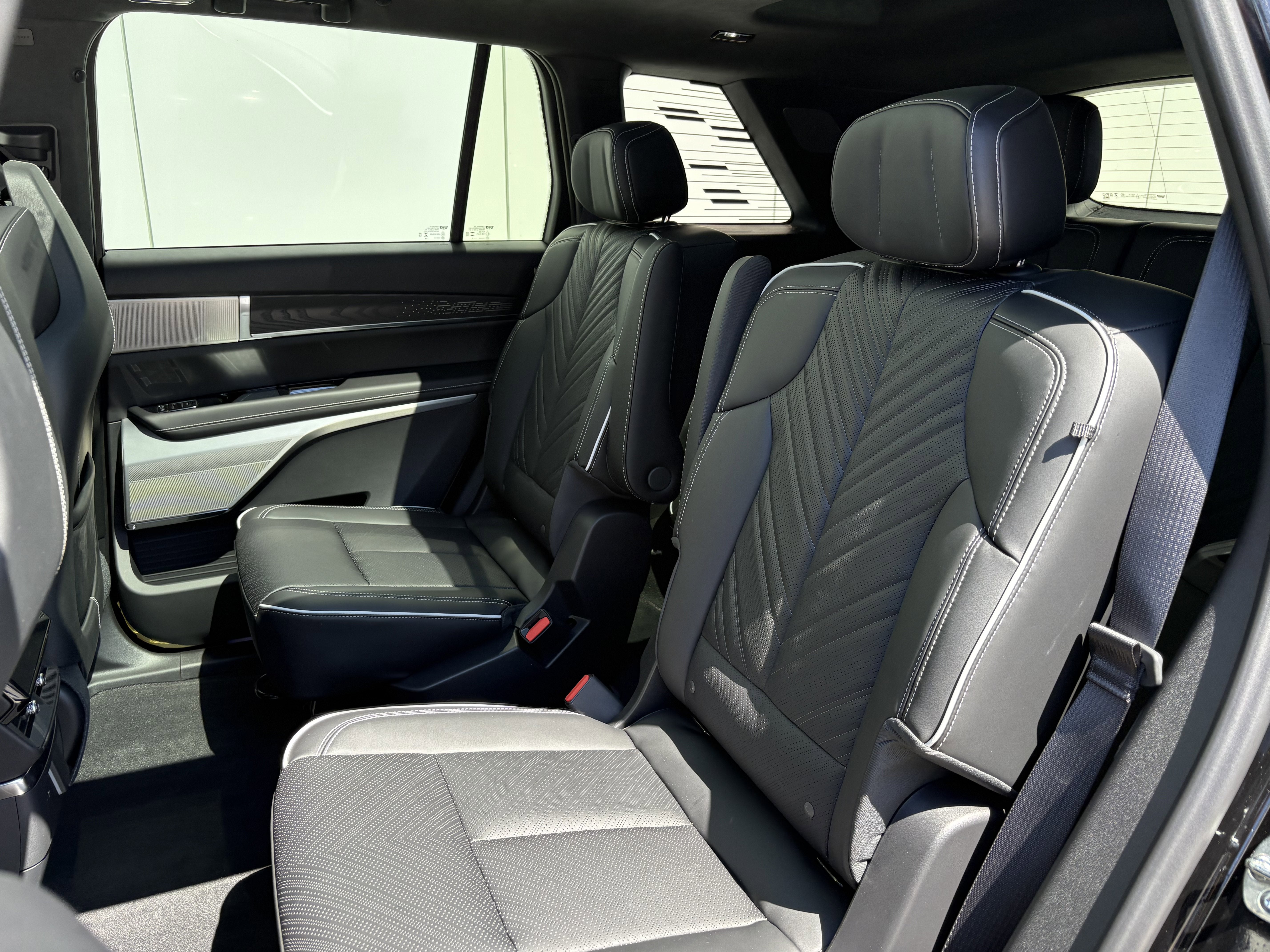 2026 Cadillac VISTIQ Platinum