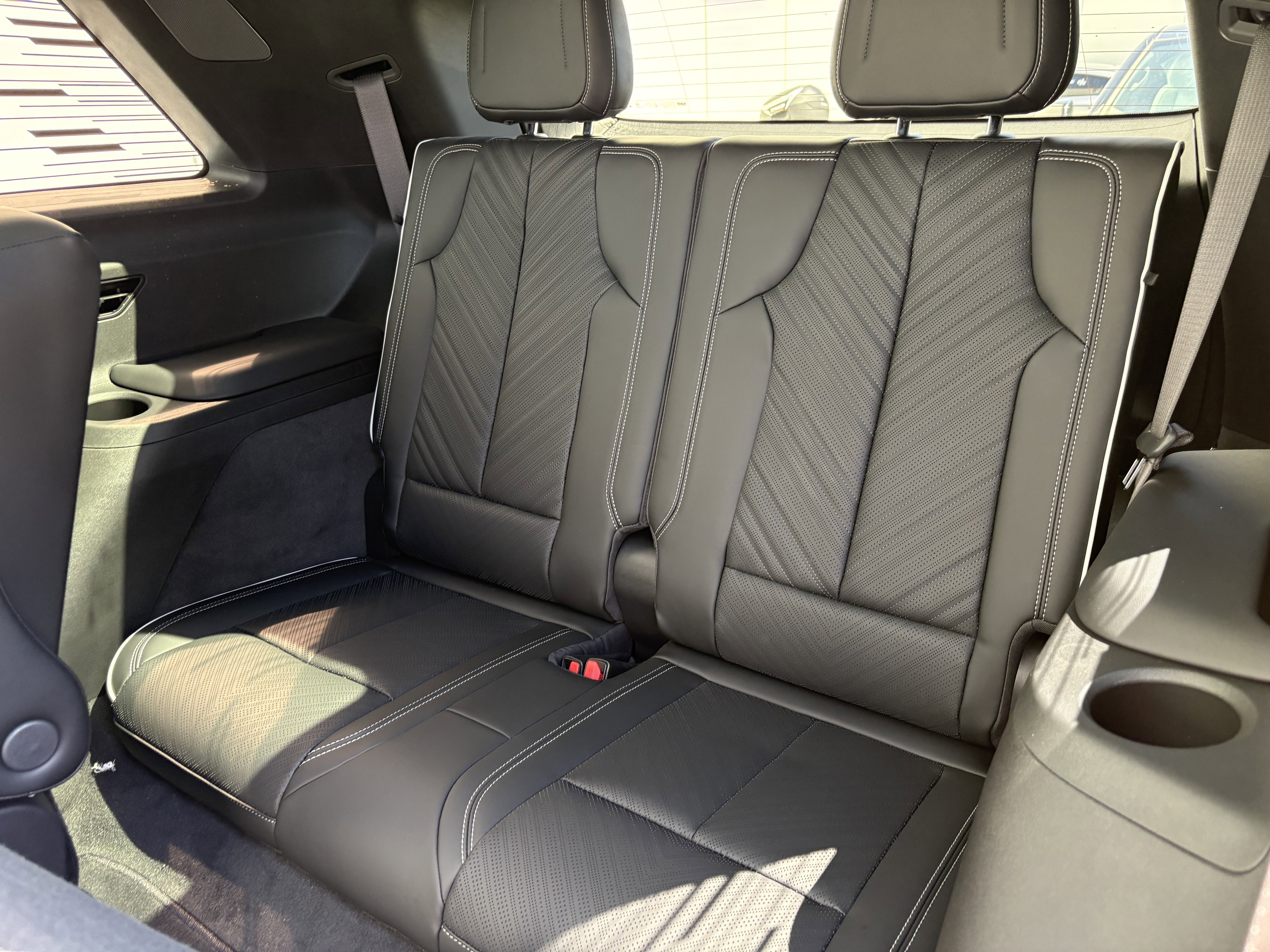 2026 Cadillac VISTIQ Platinum